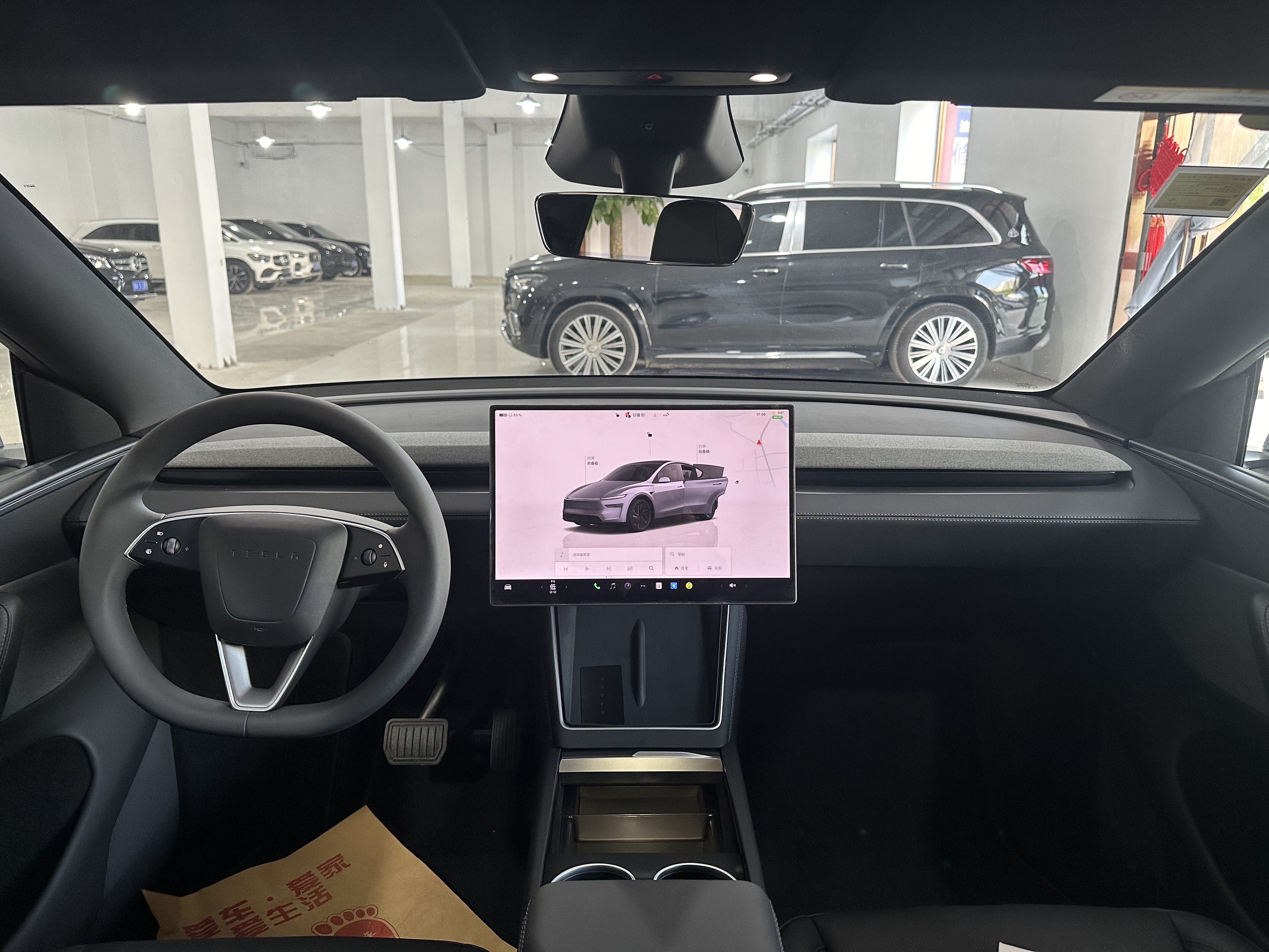 Tesla Model Y 2026 #11 Tesla Model Y 2026 car image #11
