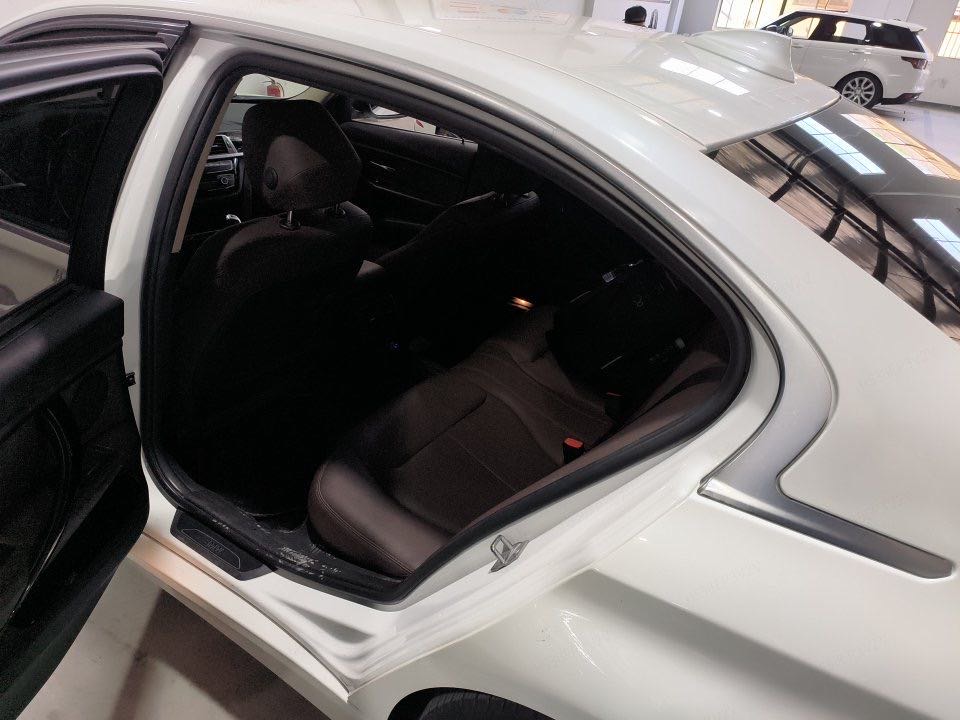 BMW 3 Series 2017 #6 BMW 3 Series 2017 car image #6