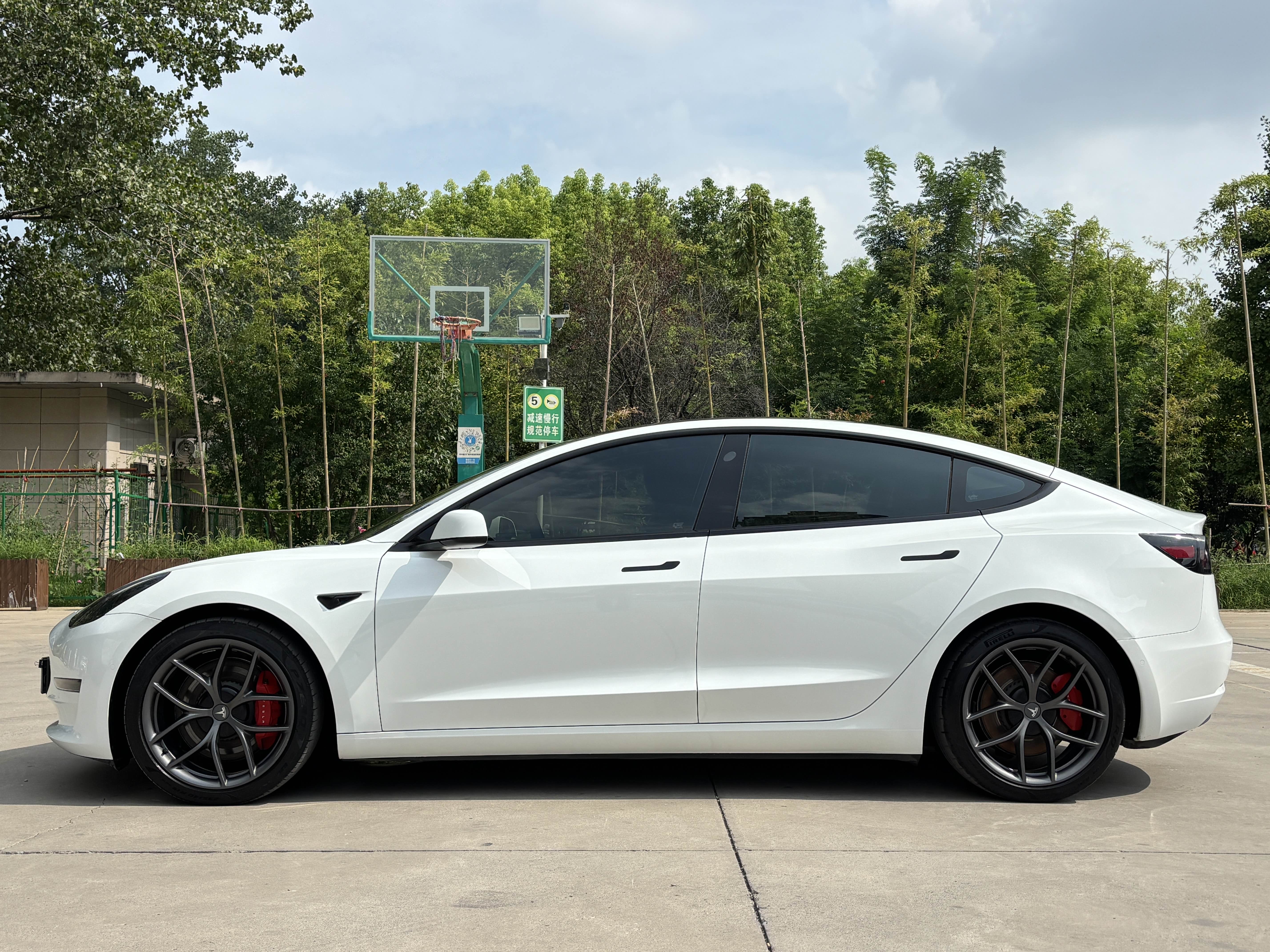 Tesla Model 3 2022 #4 Tesla Model 3 2022 car image #4