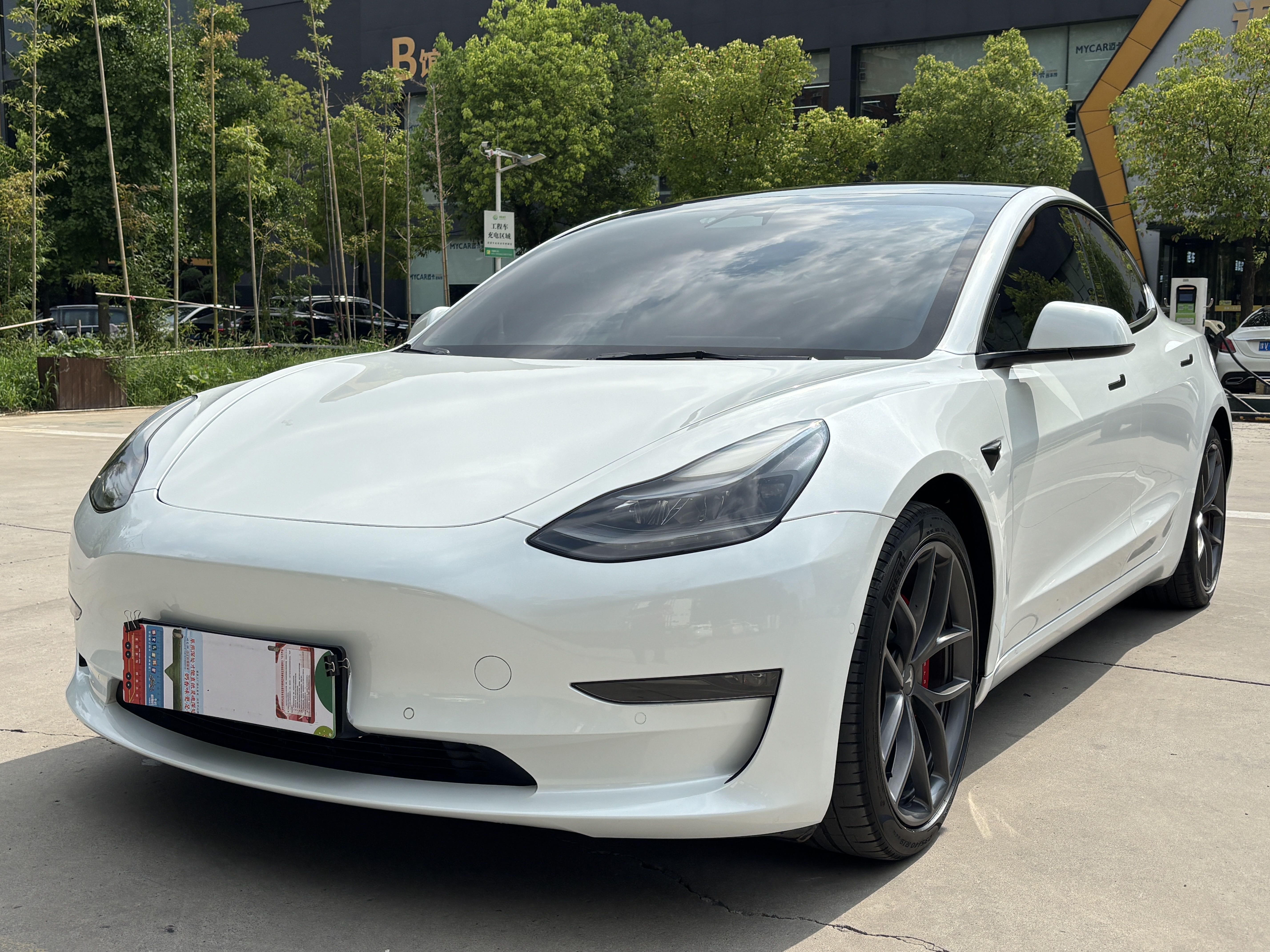Tesla Model 3 2022 #2 Tesla Model 3 2022 car image #2