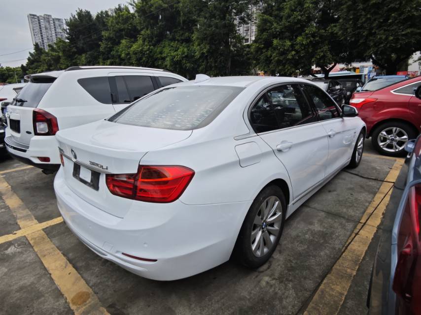 BMW 3 Series 2013 #9 BMW 3 Series 2013 car image #9