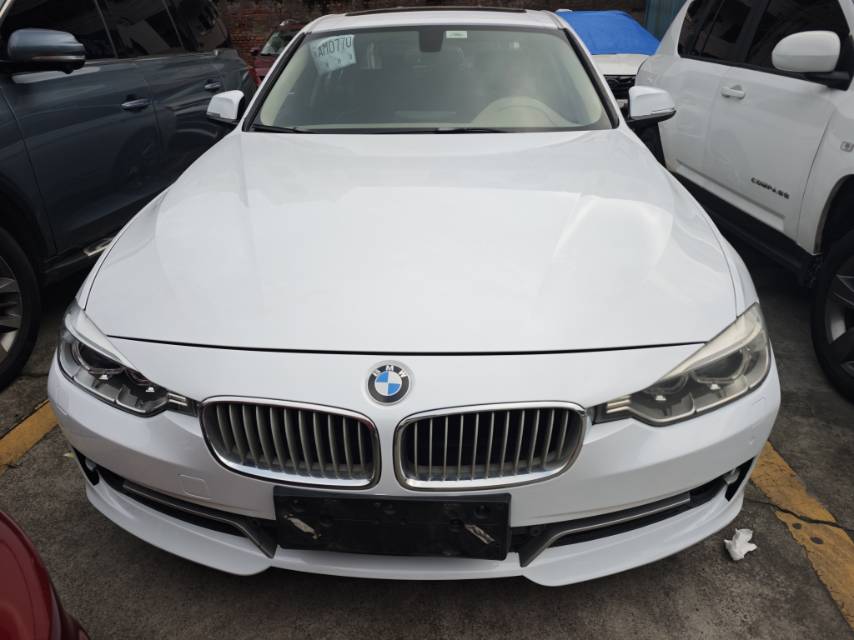 BMW 3 Series 2013 #4 BMW 3 Series 2013 car image #4