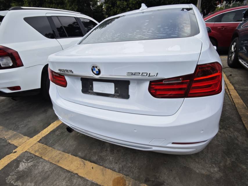 BMW 3 Series 2013 #10 BMW 3 Series 2013 car image #10