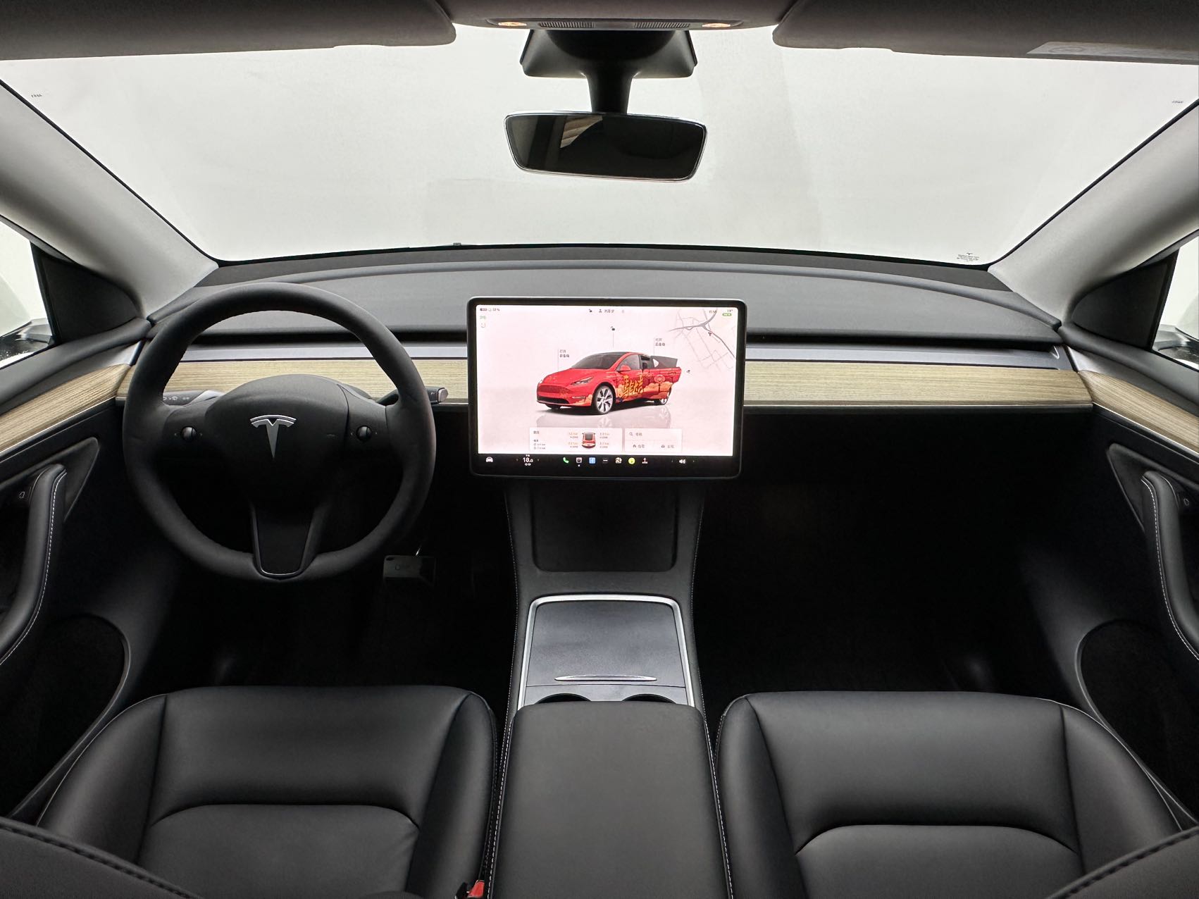 Tesla Model Y 2023 #11 Tesla Model Y 2023 car image #11
