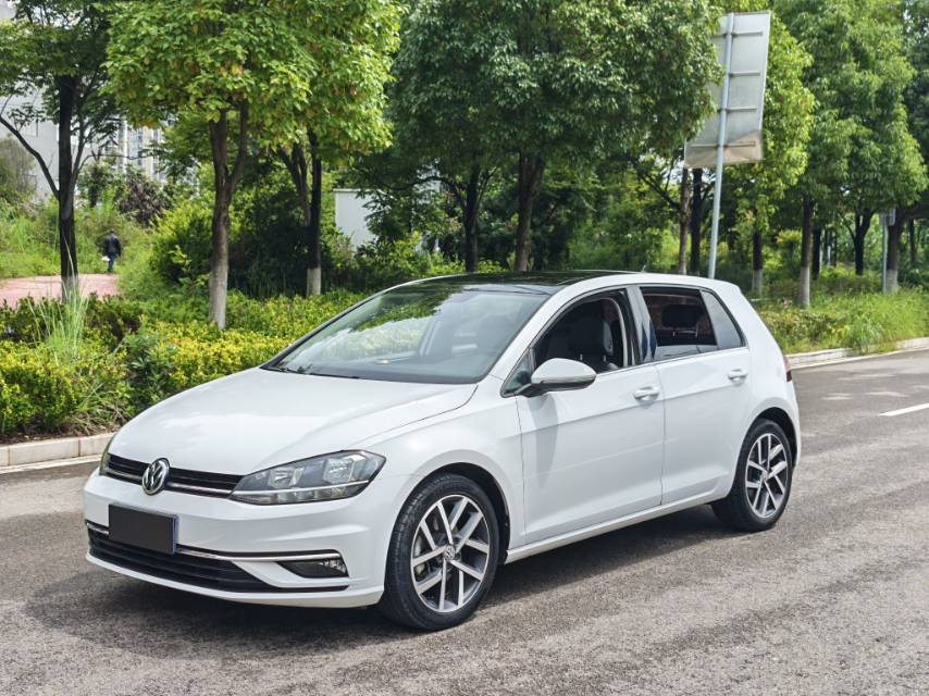 Volkswagen Golf 2020 #2 Volkswagen Golf 2020 car image #2