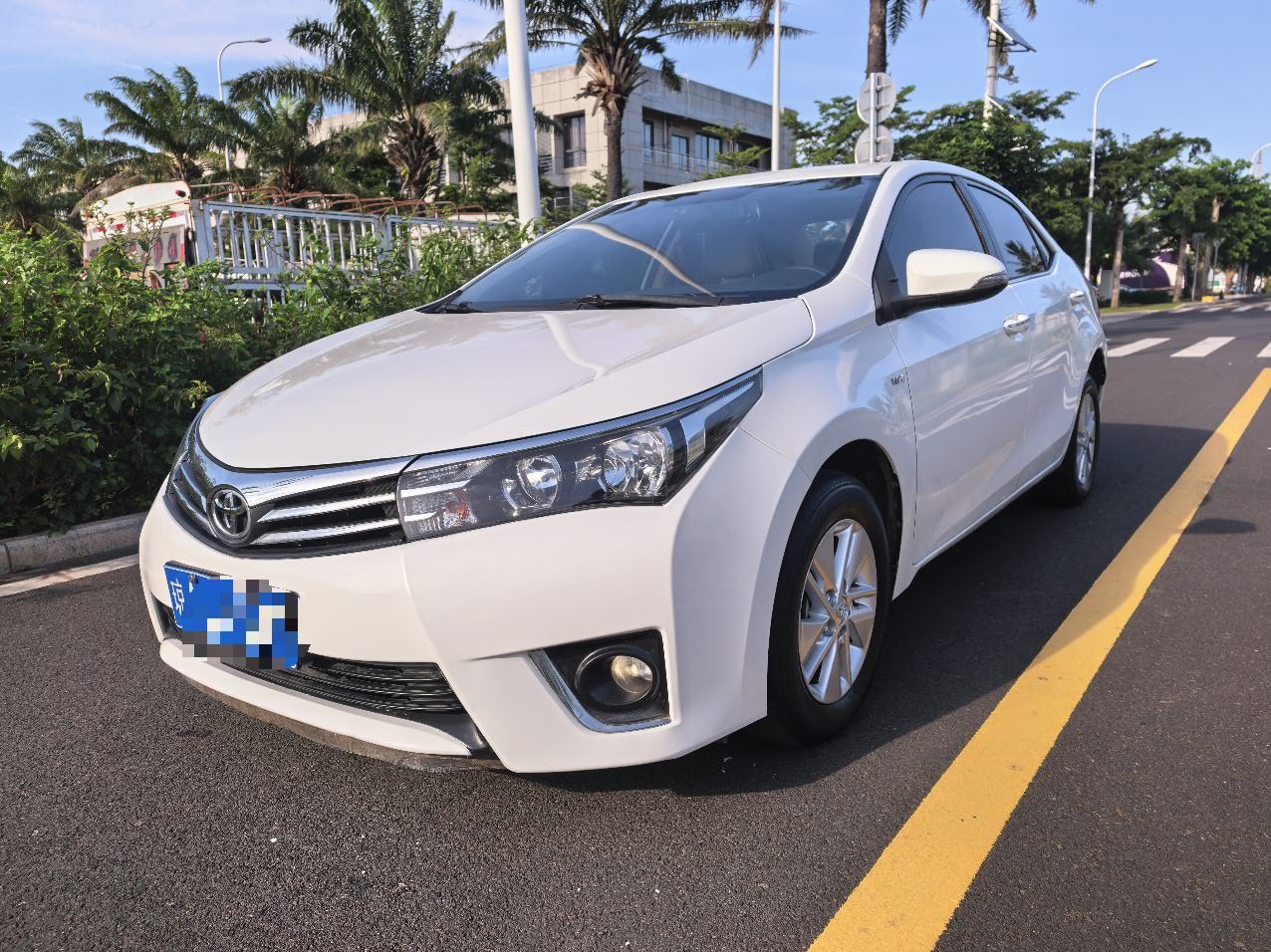 Toyota Corolla 2015 #2 Toyota Corolla 2015 car image #2