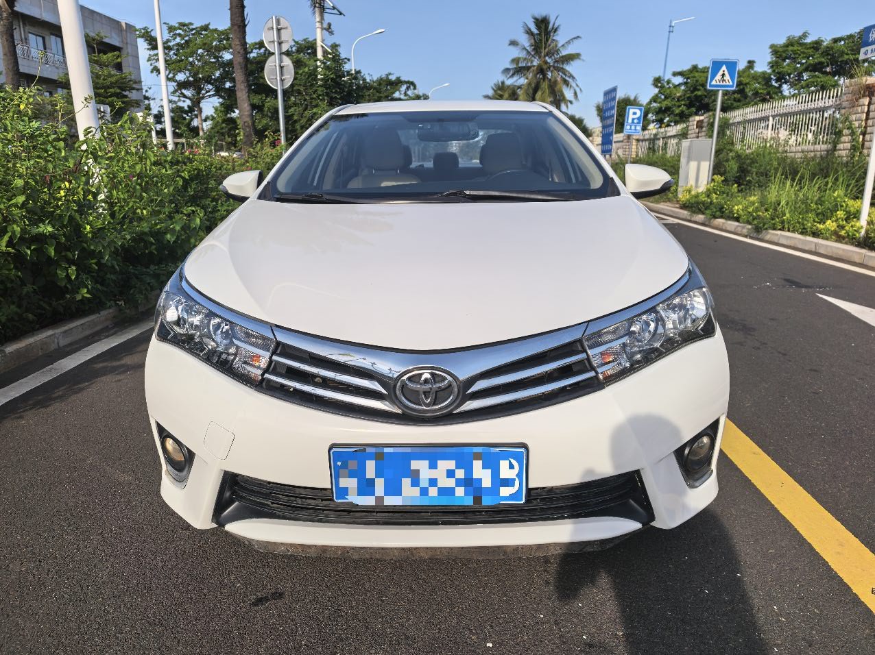 Toyota Corolla 2015 #4 Toyota Corolla 2015 car image #4