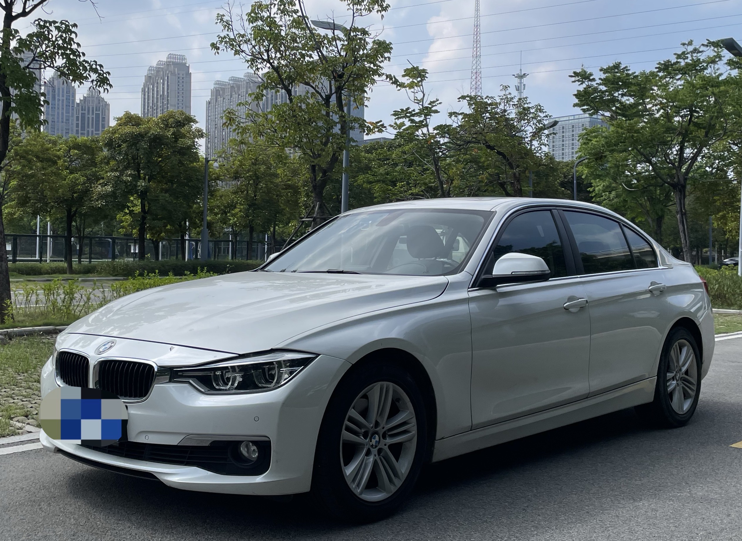 BMW 3 Series 2017 #2 BMW 3 Series 2017 car image #2