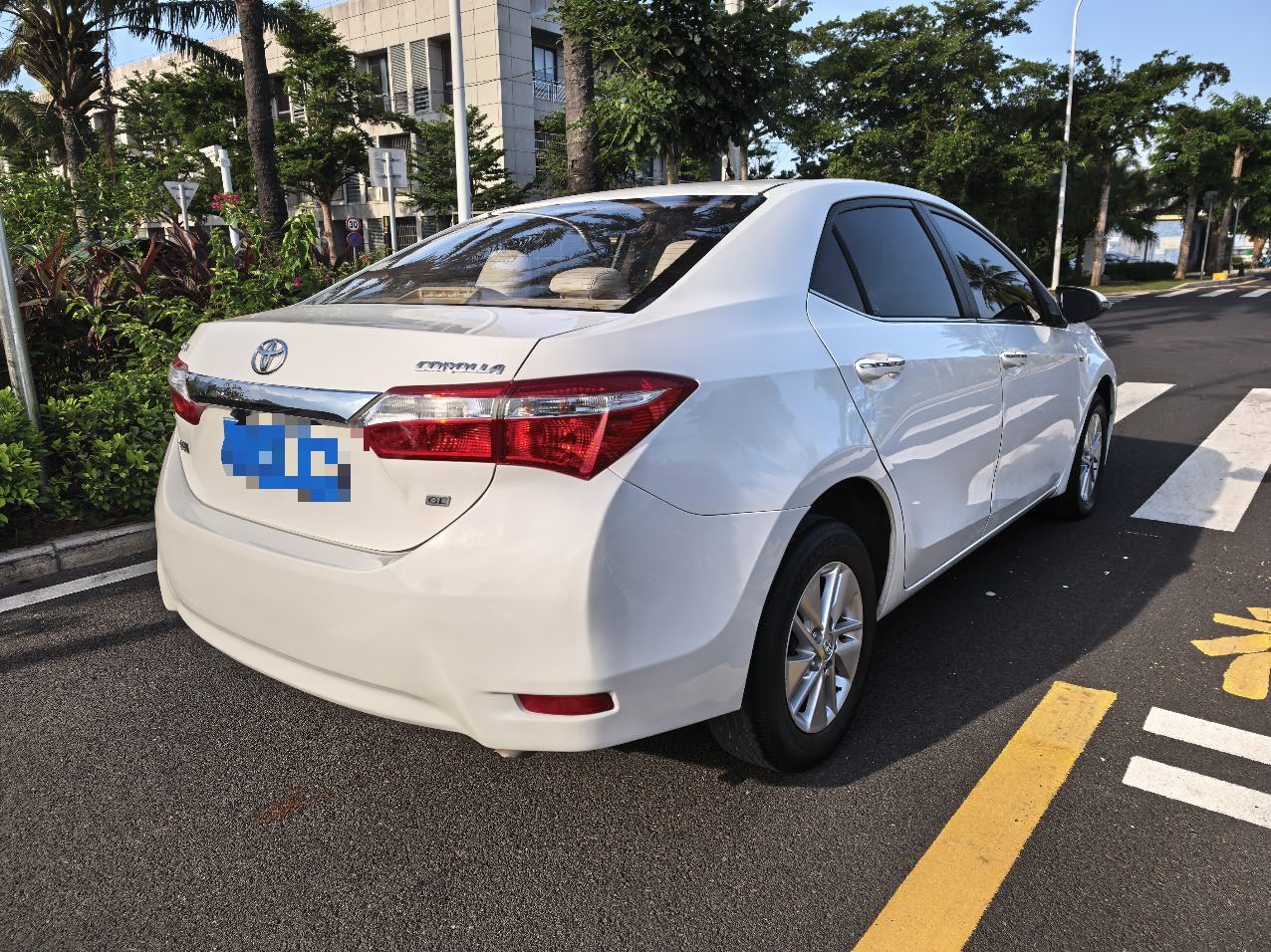 Toyota Corolla 2015 #9 Toyota Corolla 2015 car image #9