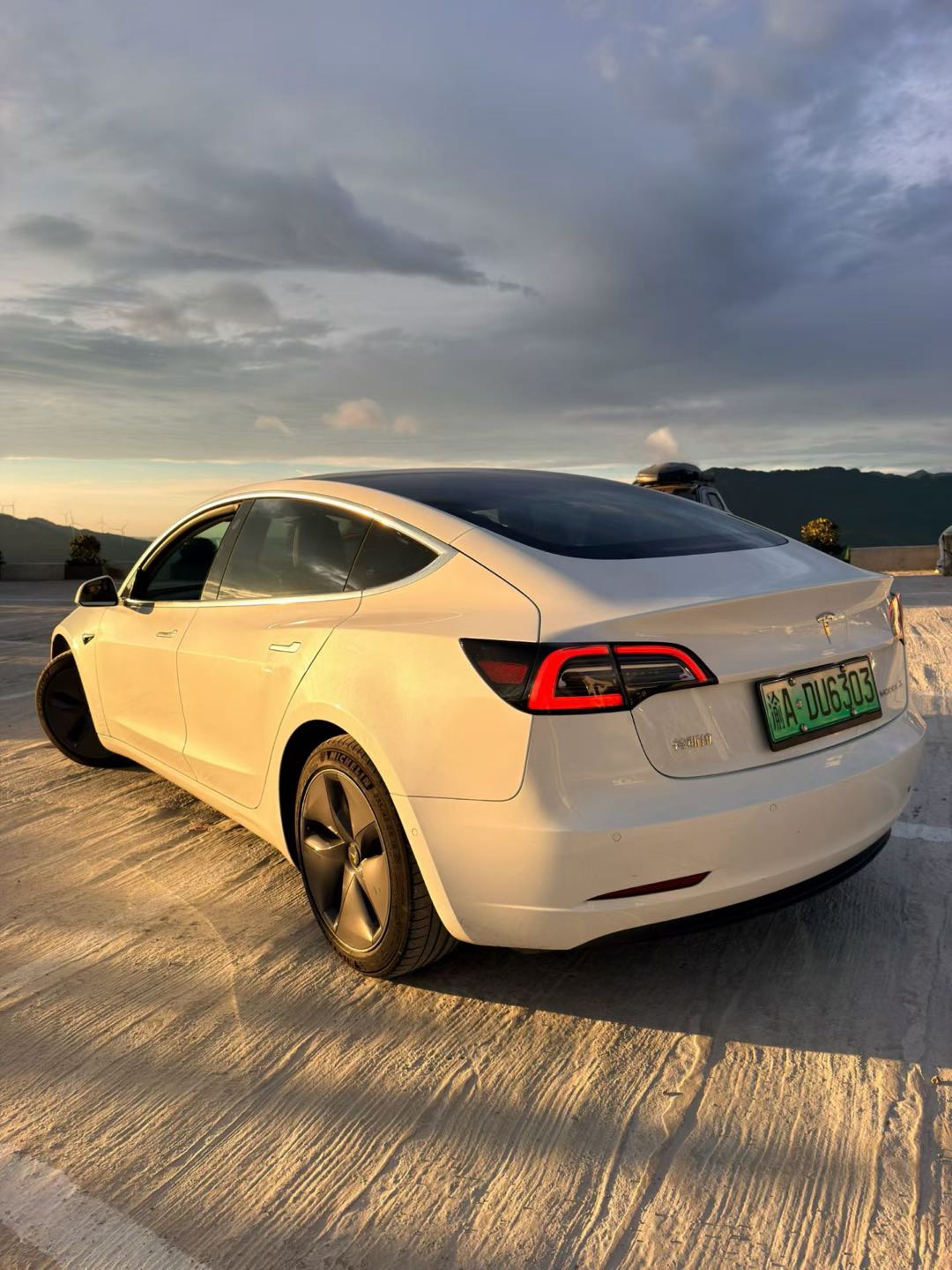 Tesla Model 3 2020 #6 Tesla Model 3 2020 car image #6