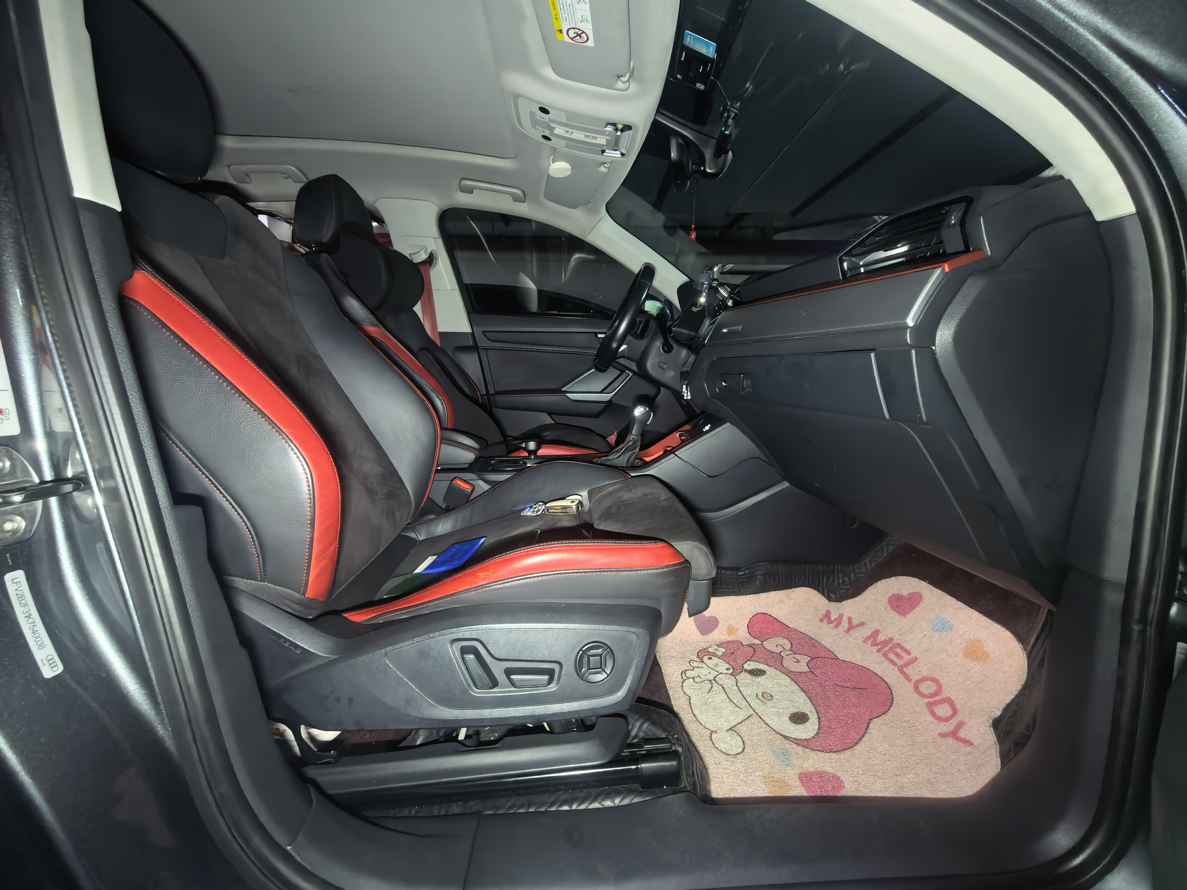 Audi Q3 2019 #8 Audi Q3 2019 car image #8