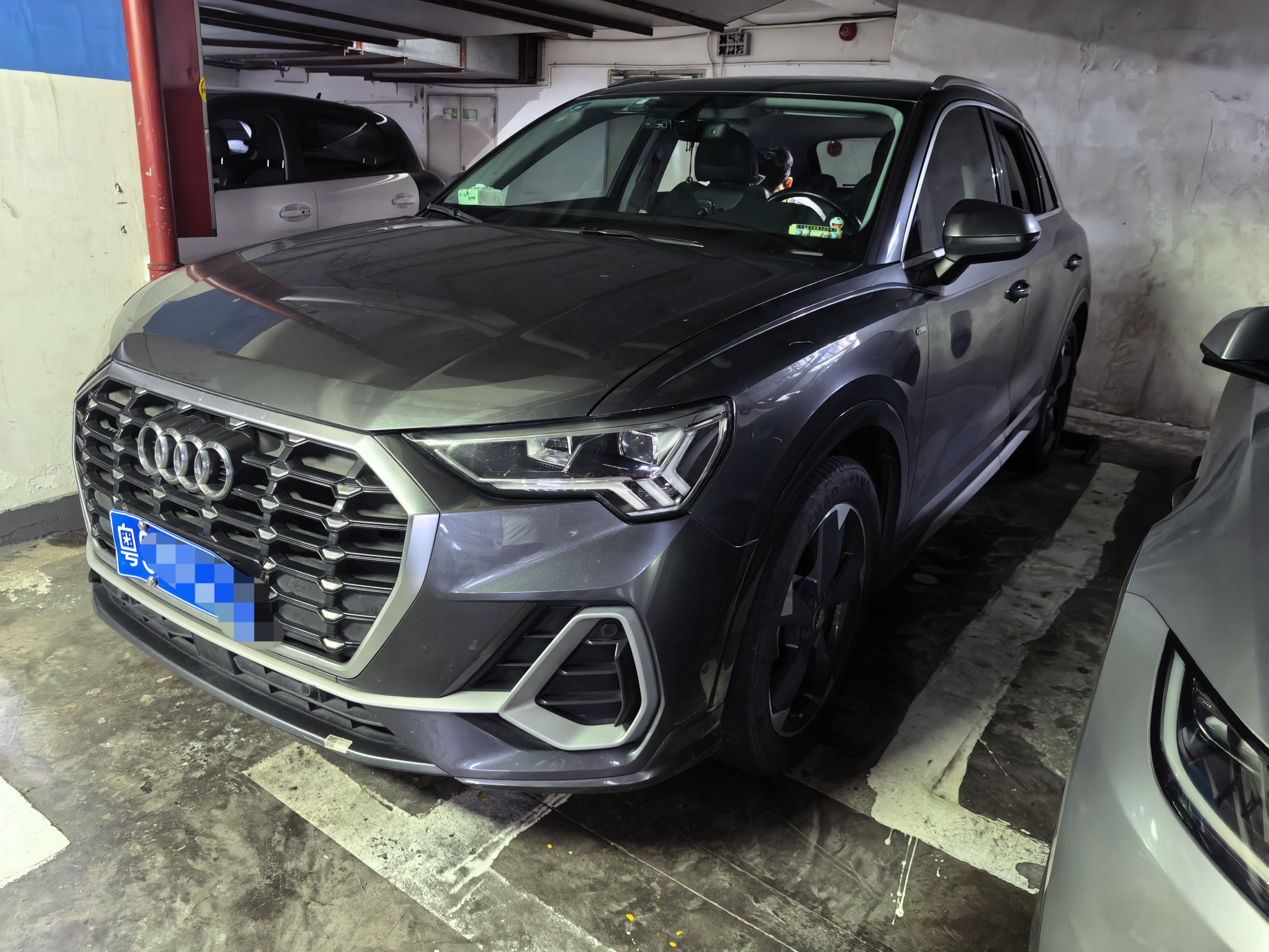 Audi Q3 2019 #2 Audi Q3 2019 car image #2