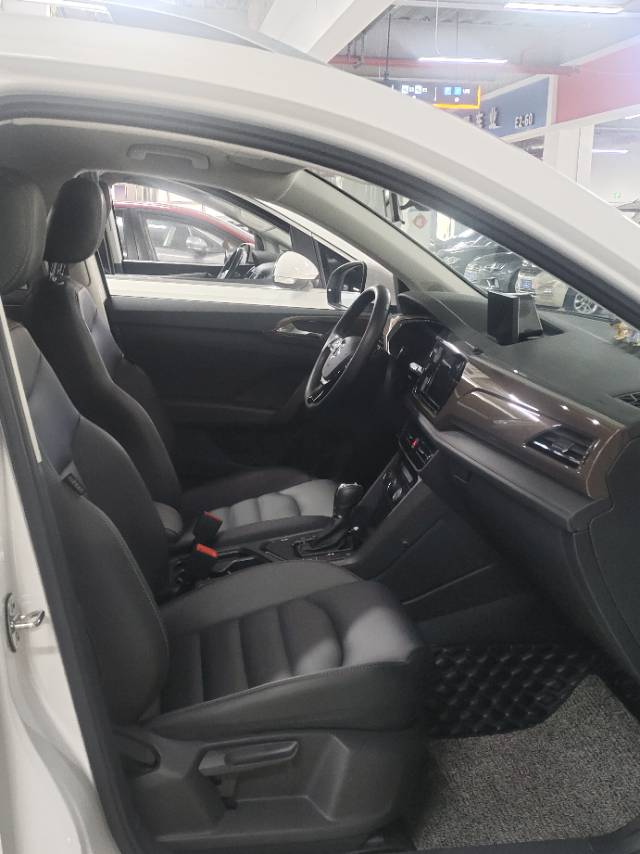 Volkswagen Tharu 2019 #7 Volkswagen Tharu 2019 car image #7