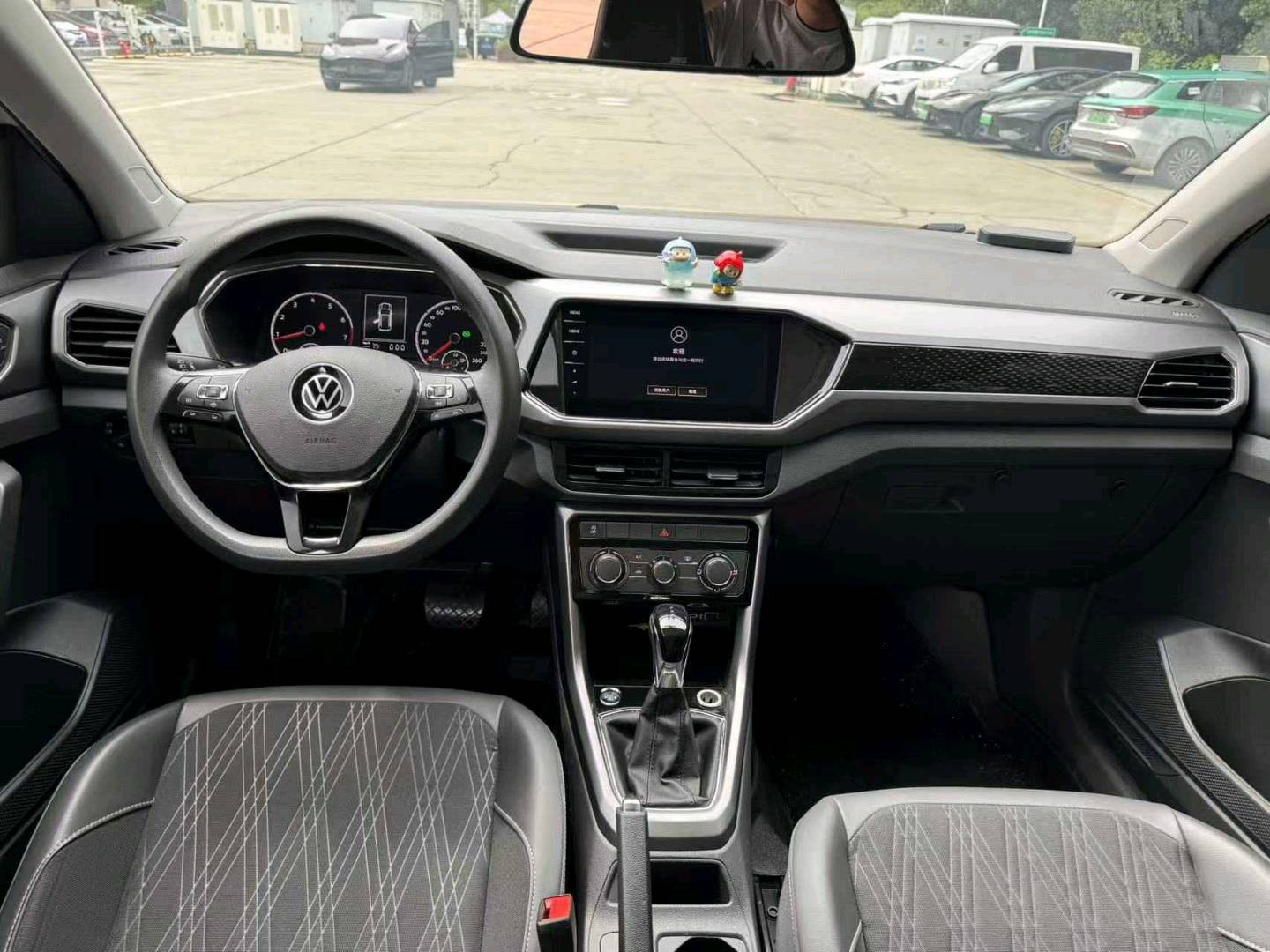 Volkswagen T-Cross 2021 car image #4