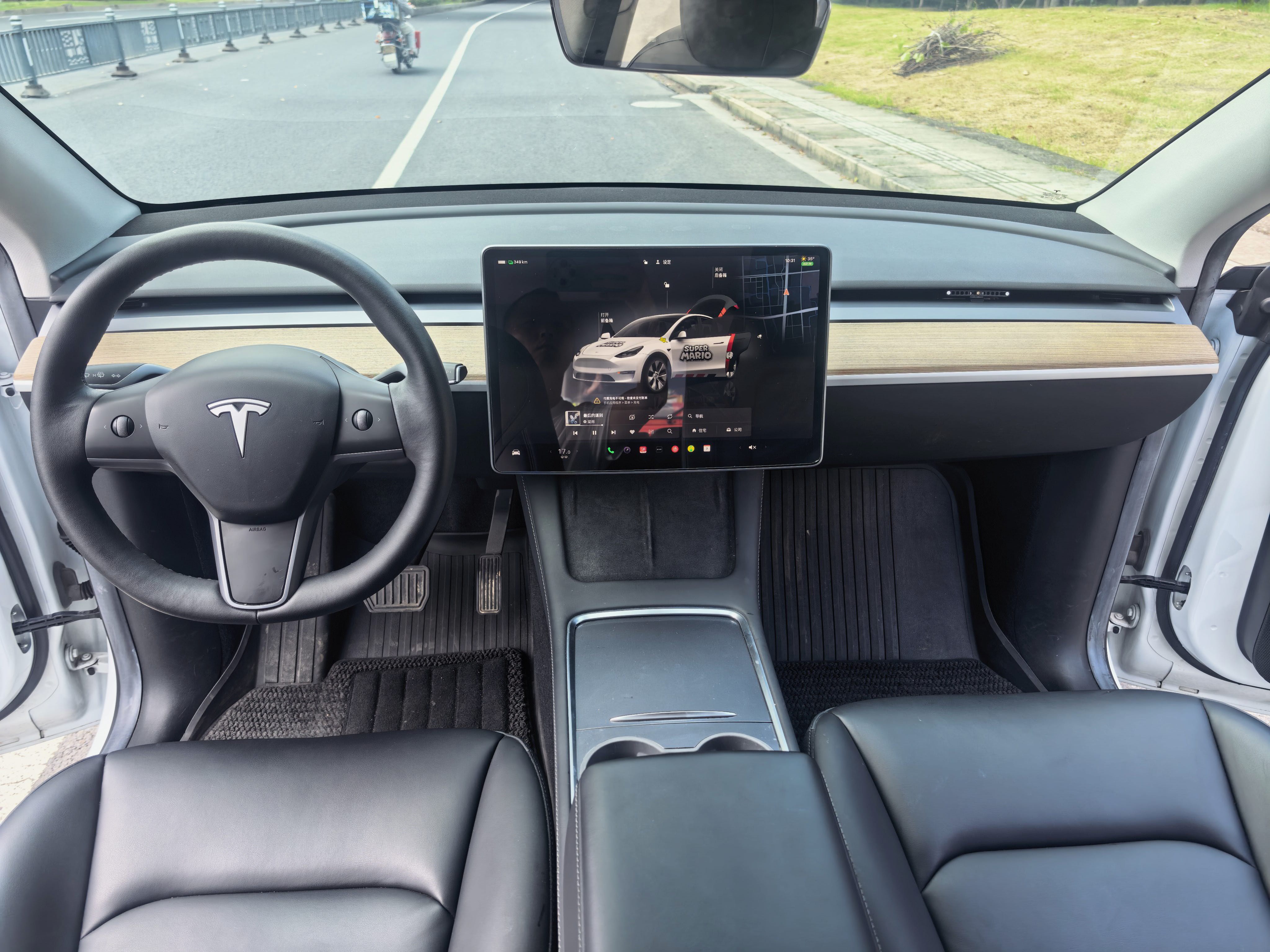 Tesla Model Y 2022 car image #6