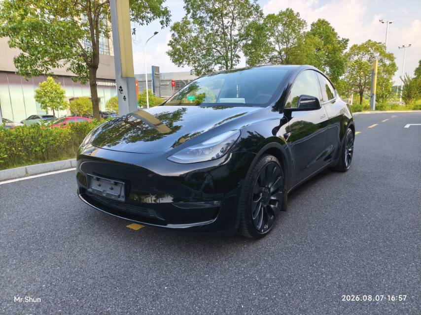 Tesla Model Y 2023 #2 Tesla Model Y 2023 immagine di auto #2