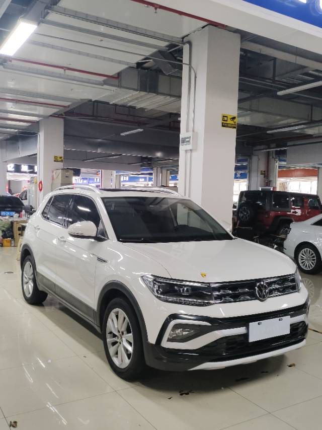 Volkswagen T-Cross 2021 car image #4