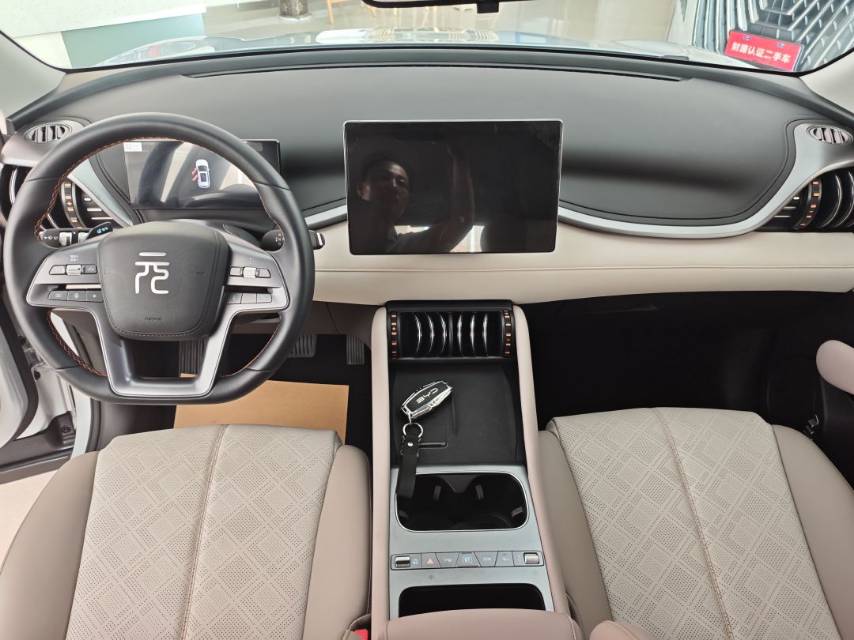 BYD Yuan Plus 2025 #10 BYD Yuan Plus 2025 car image #10