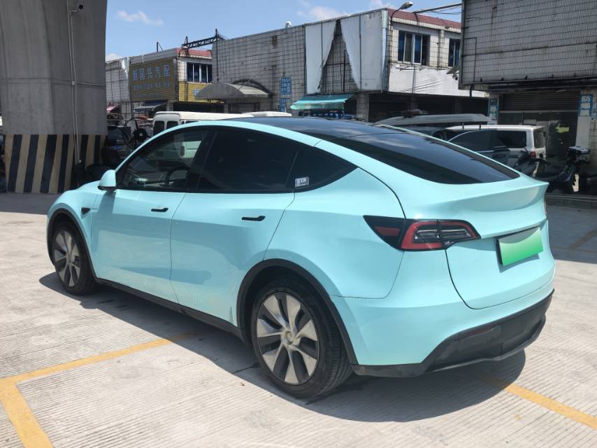 Tesla Model Y 2022 car image #5