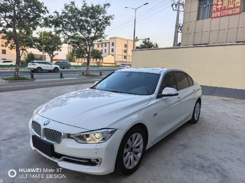 BMW 3 Series 2012 car image #2