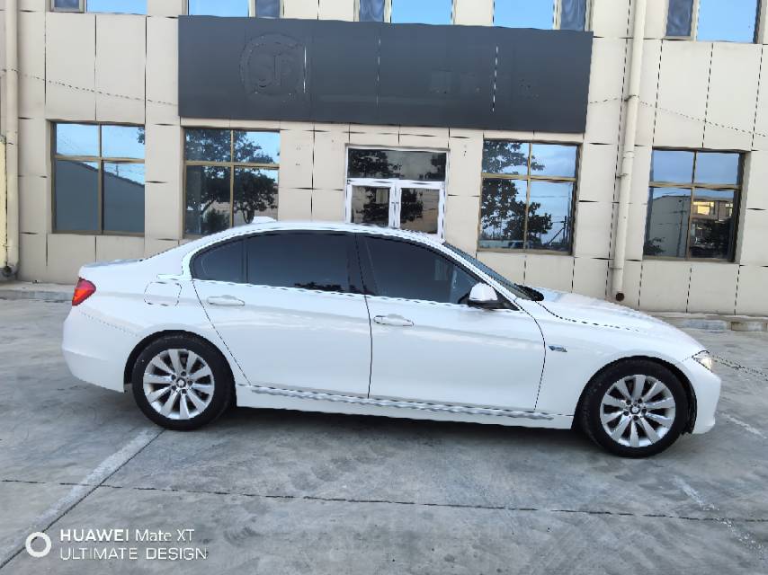 BMW 3 Series 2012 car image #6