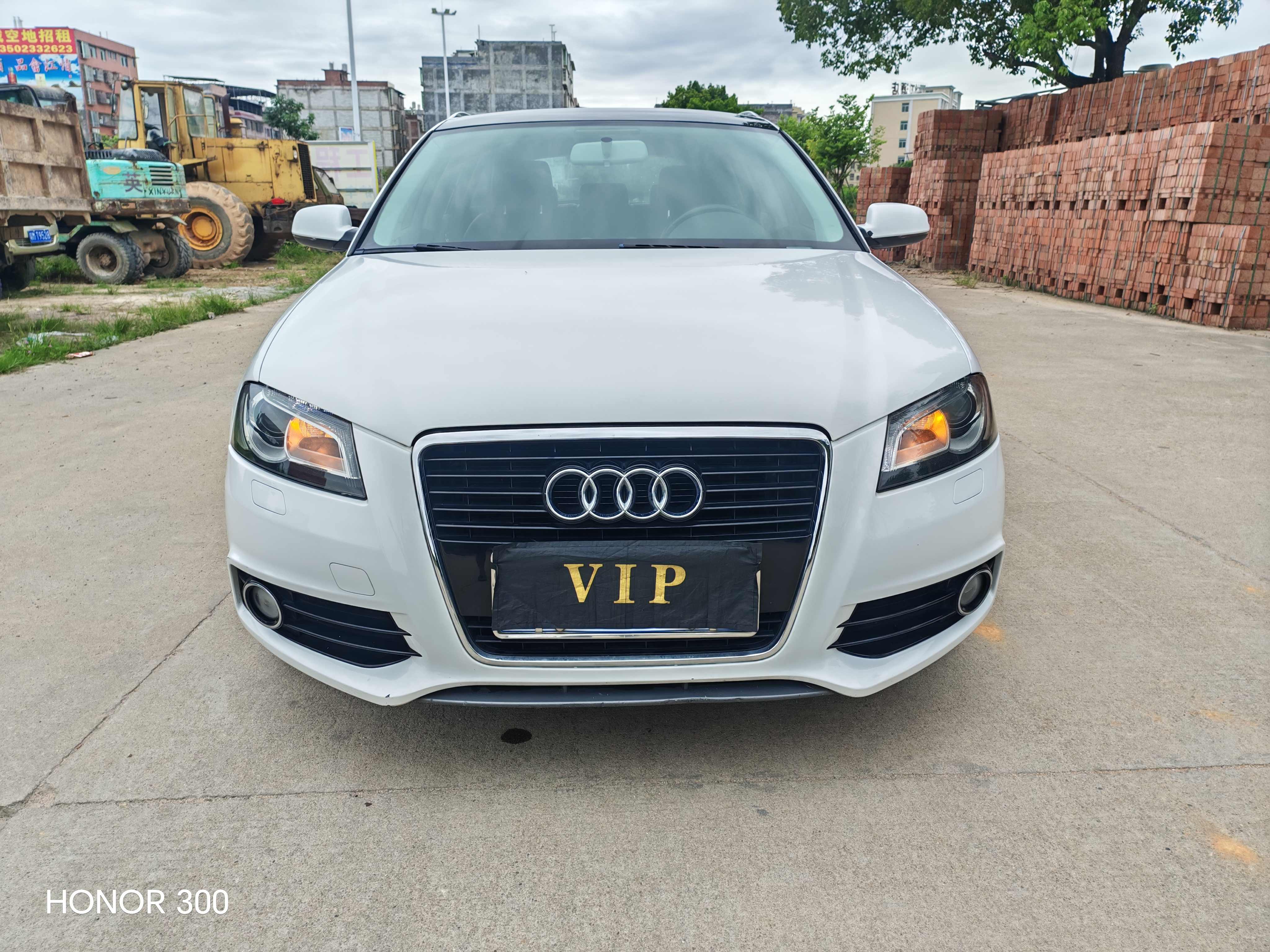 Audi A3 (Imported) 2013 #4 Audi A3 (Imported) 2013 car image #4