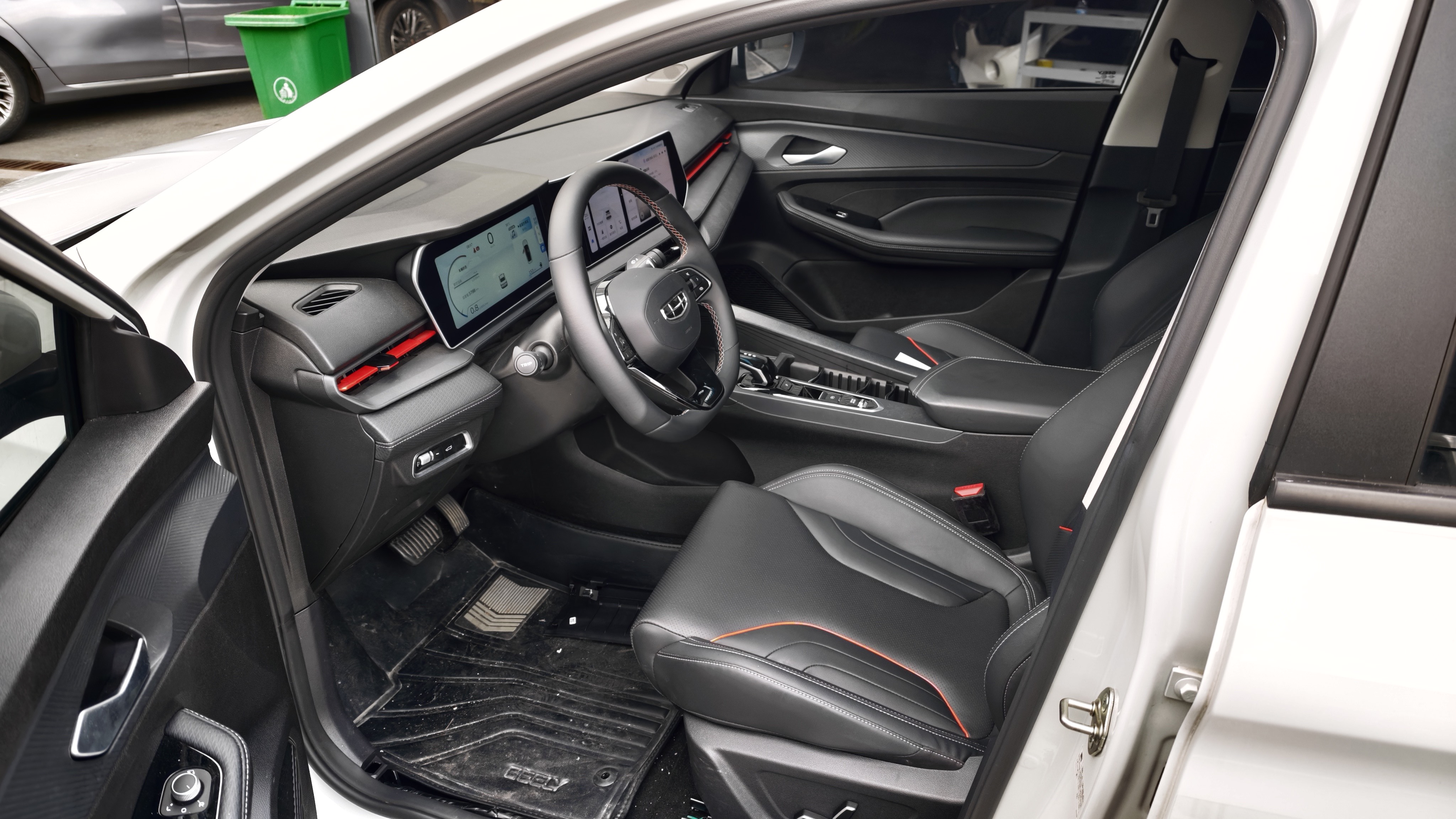 GEELY Binray 2025 #6 GEELY Binray 2025 car image #6