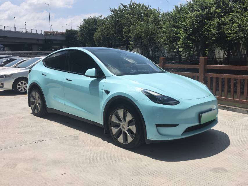 Tesla Model Y 2022 car image #8