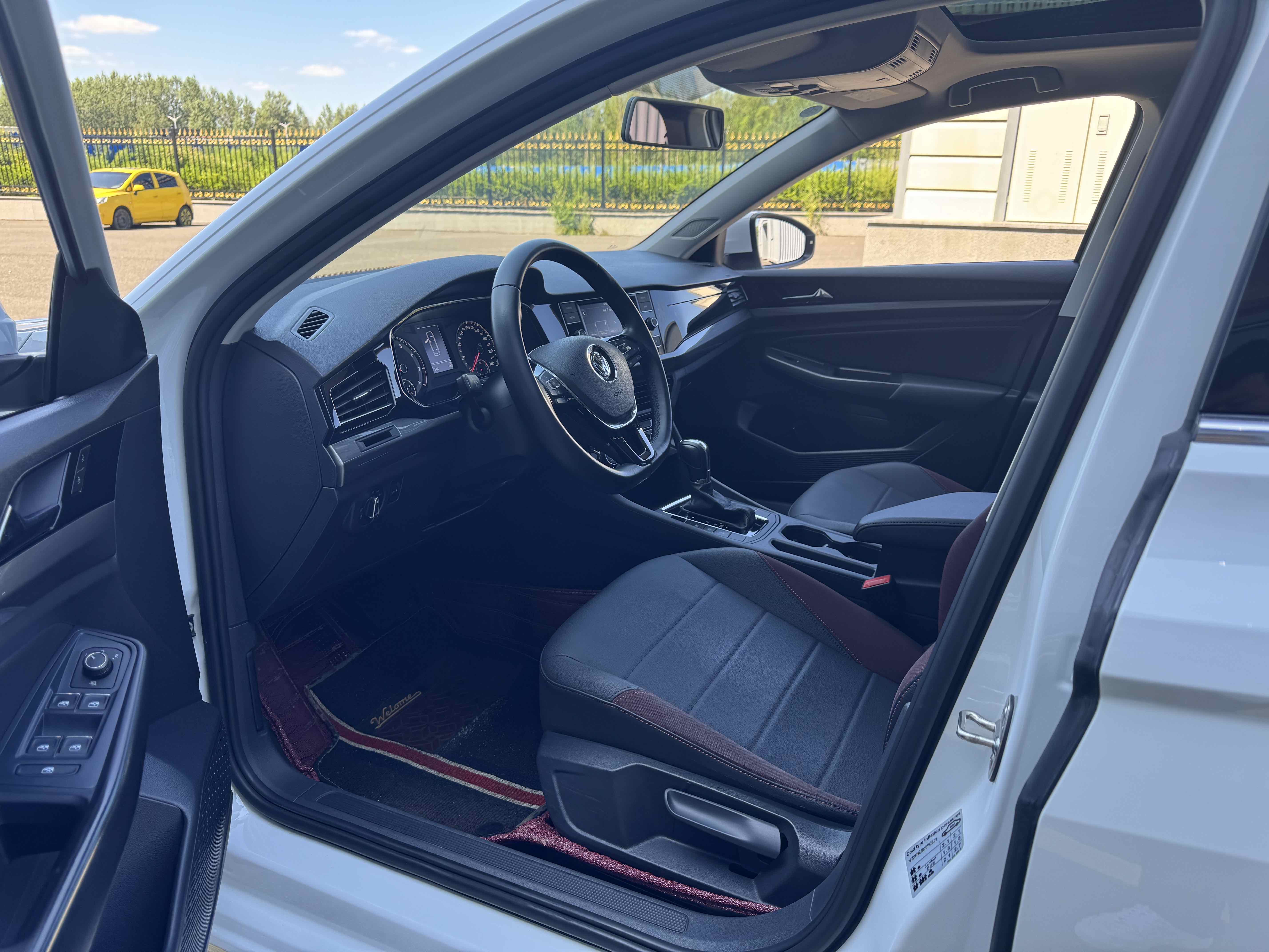 Volkswagen Bora 2020 car image #10