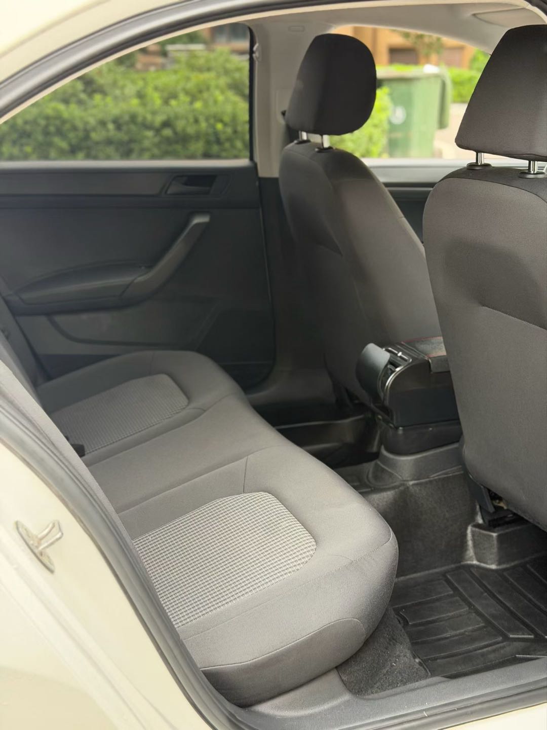 Volkswagen Santana 2019 car image #11
