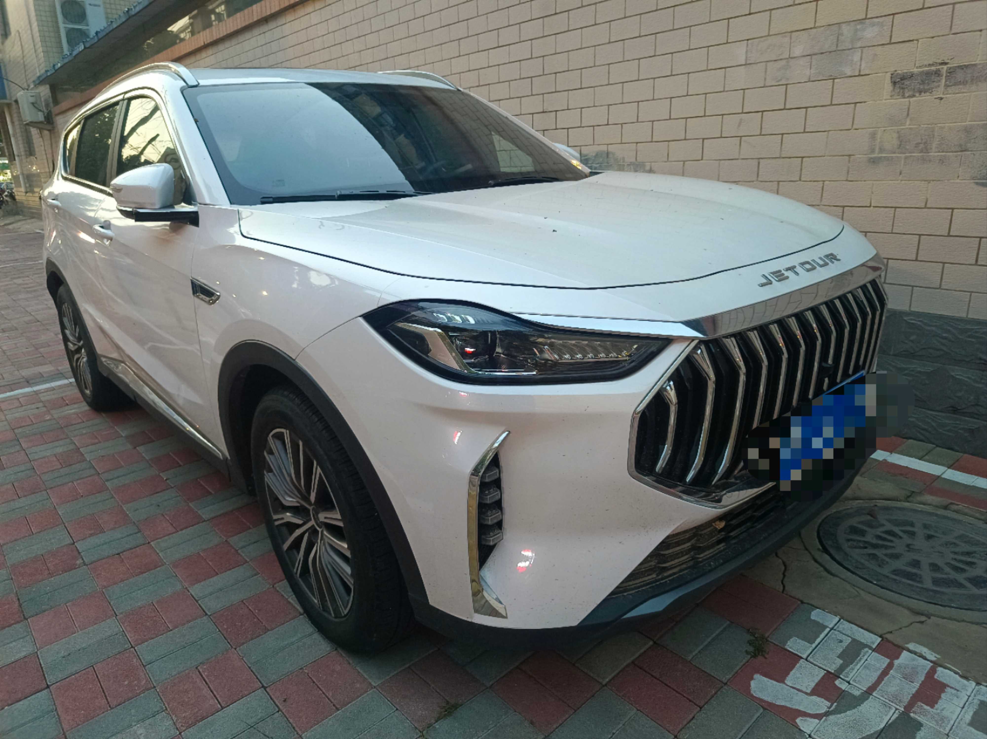 Jetour X70 PLUS 2022 car image #4