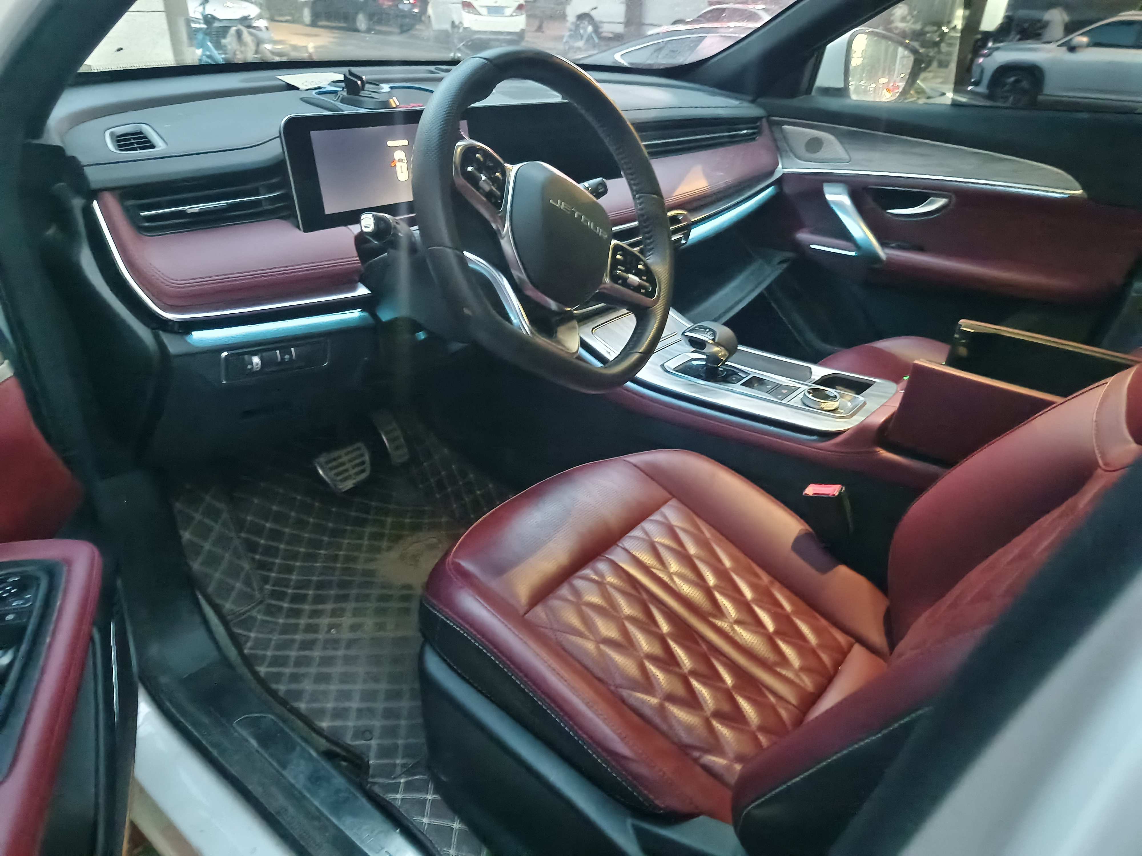 Jetour X70 PLUS 2022 car image #7