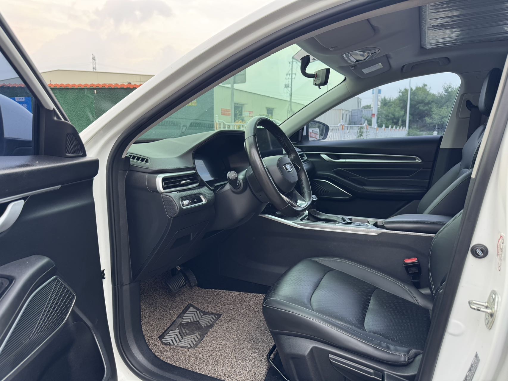 GEELY Emgrand 2023 #6 GEELY Emgrand 2023 car image #6