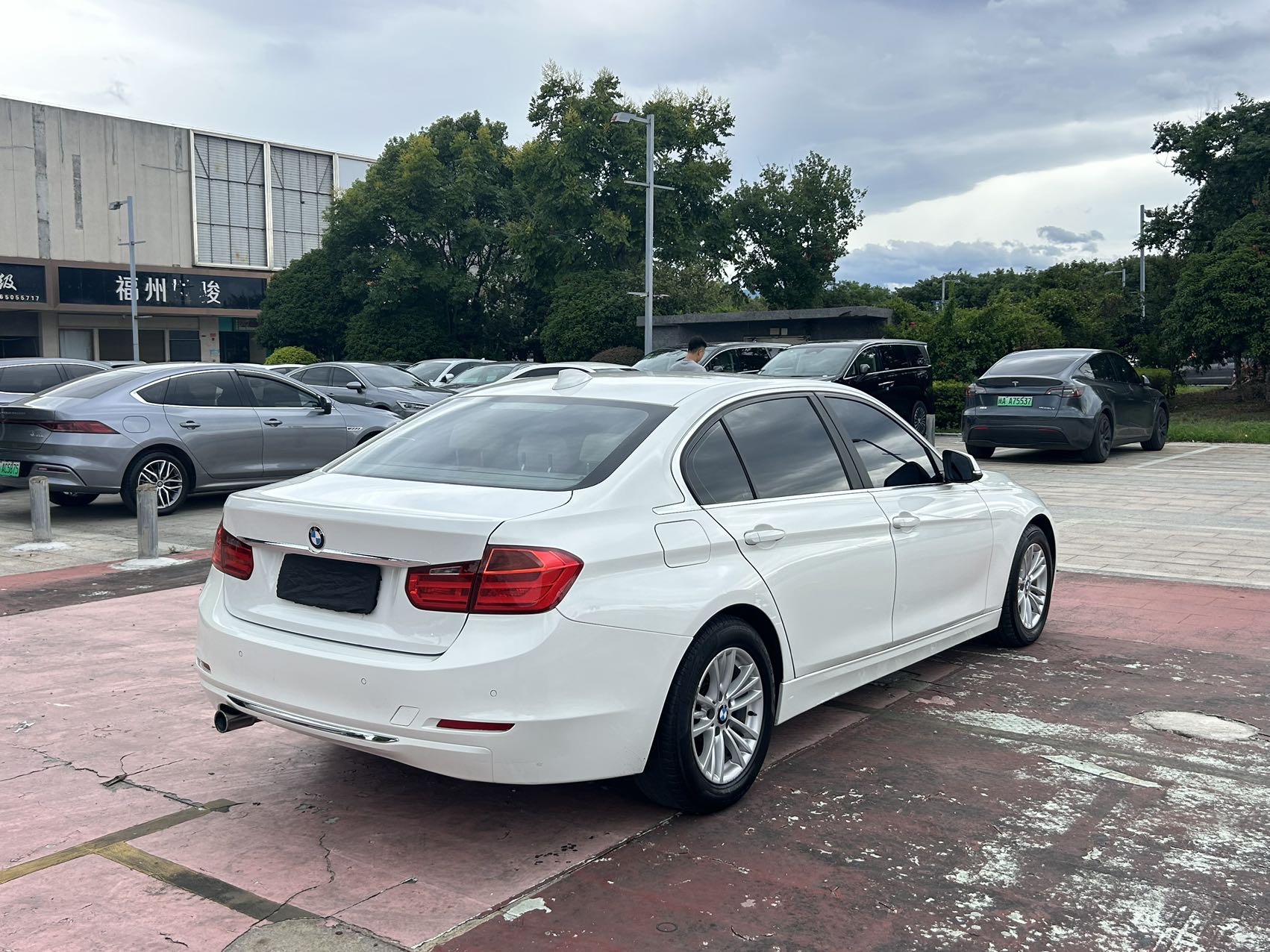 BMW 3 Series 2012 #9 BMW 3 Series 2012 car image #9