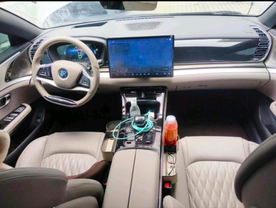 BYD Han 2024 #7 BYD Han 2024 car image #7