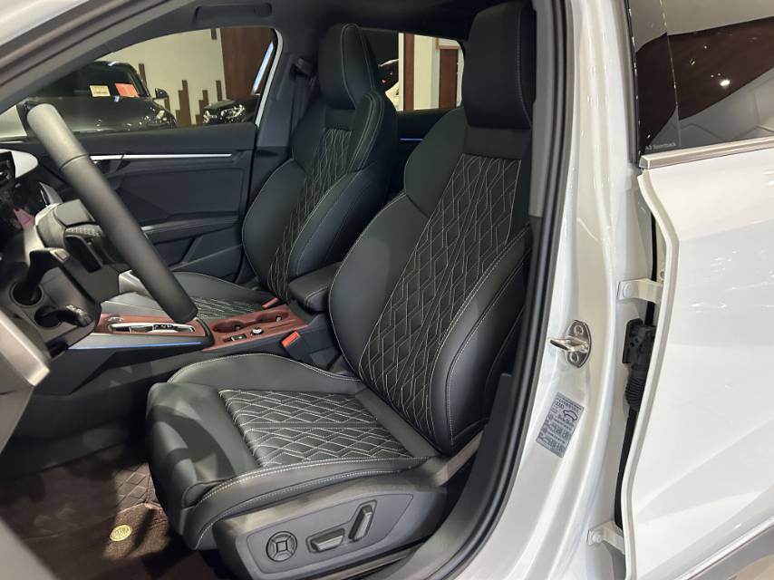 Audi A3 2026 car image #4