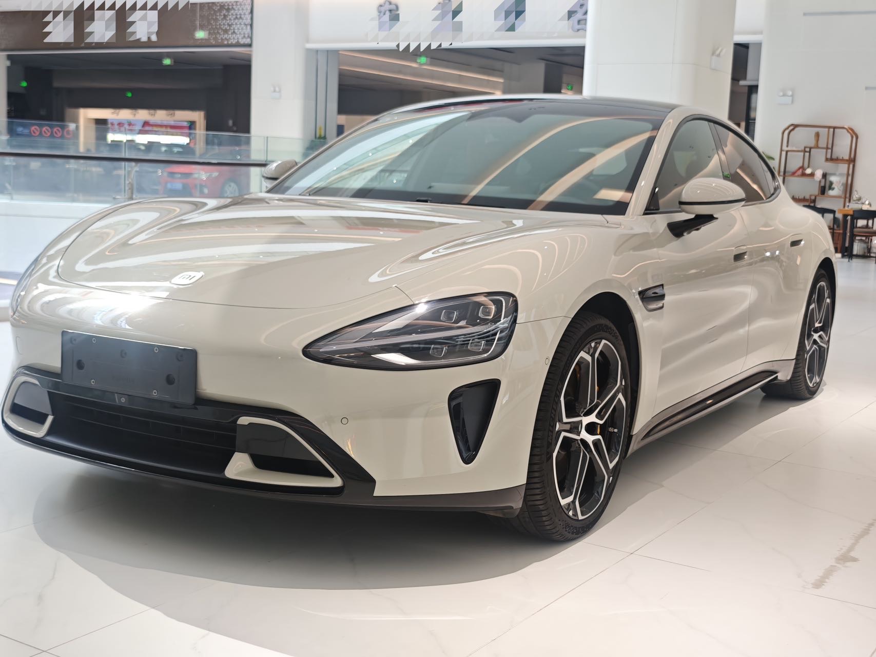 MI SU7 2025 car image #2