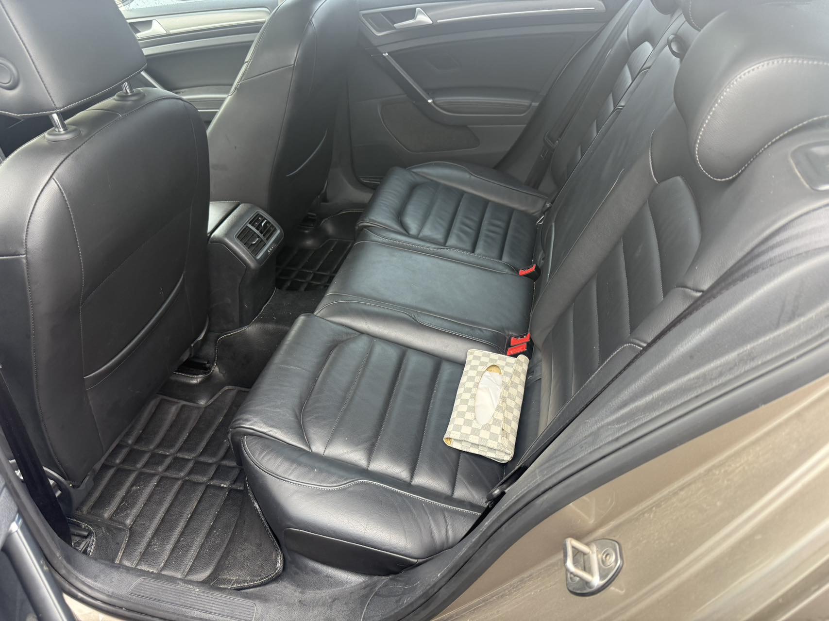 Volkswagen Golf 2015 car image #6