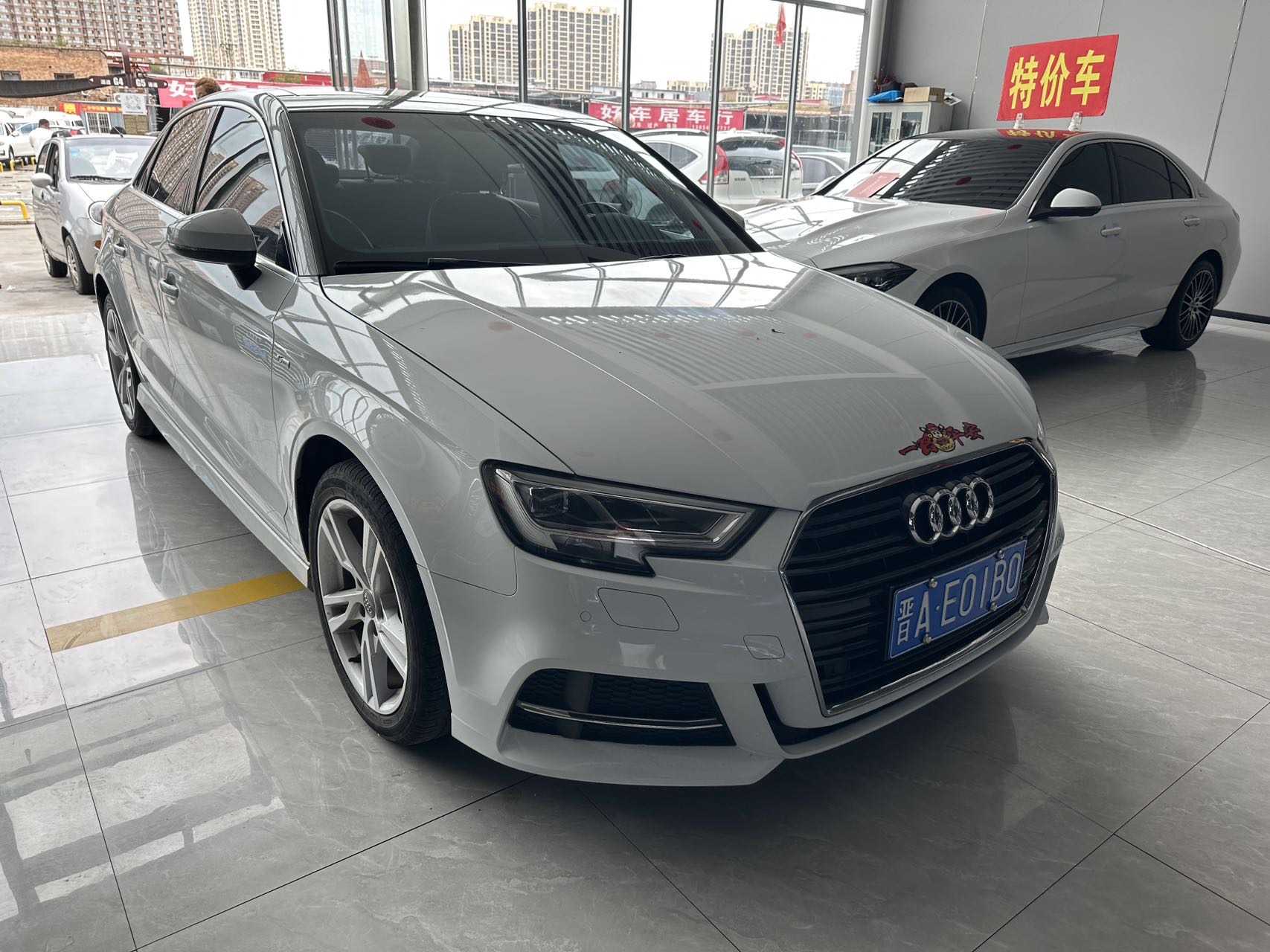 Audi A3 2019 car image #4