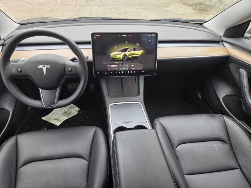Tesla Model 3 2022 car image #8