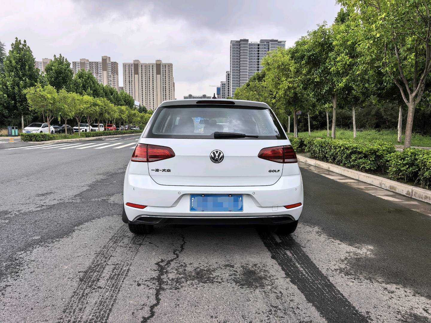 Volkswagen Golf 2019 #10 Volkswagen Golf 2019 car image #10