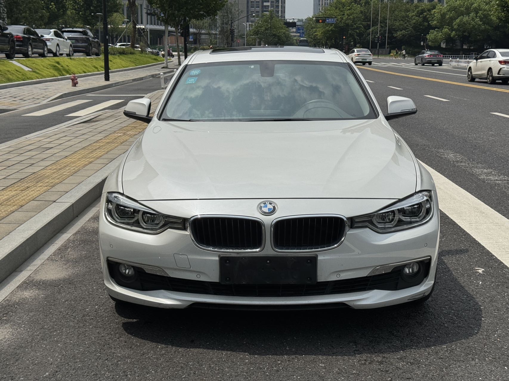 BMW 3 Series 2017 car image #4