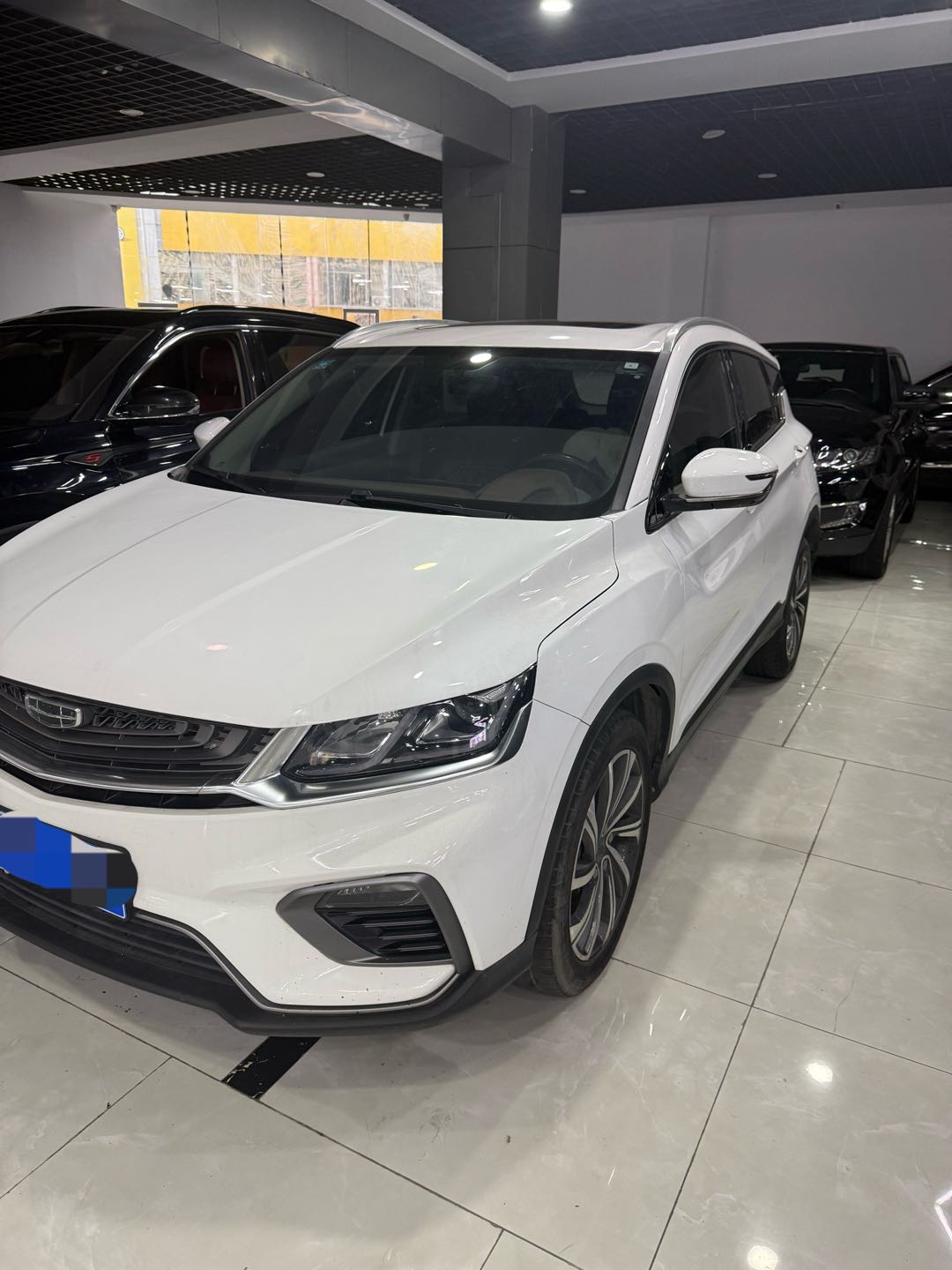 GEELY Coolray 2019 #2 GEELY Coolray 2019 car image #2