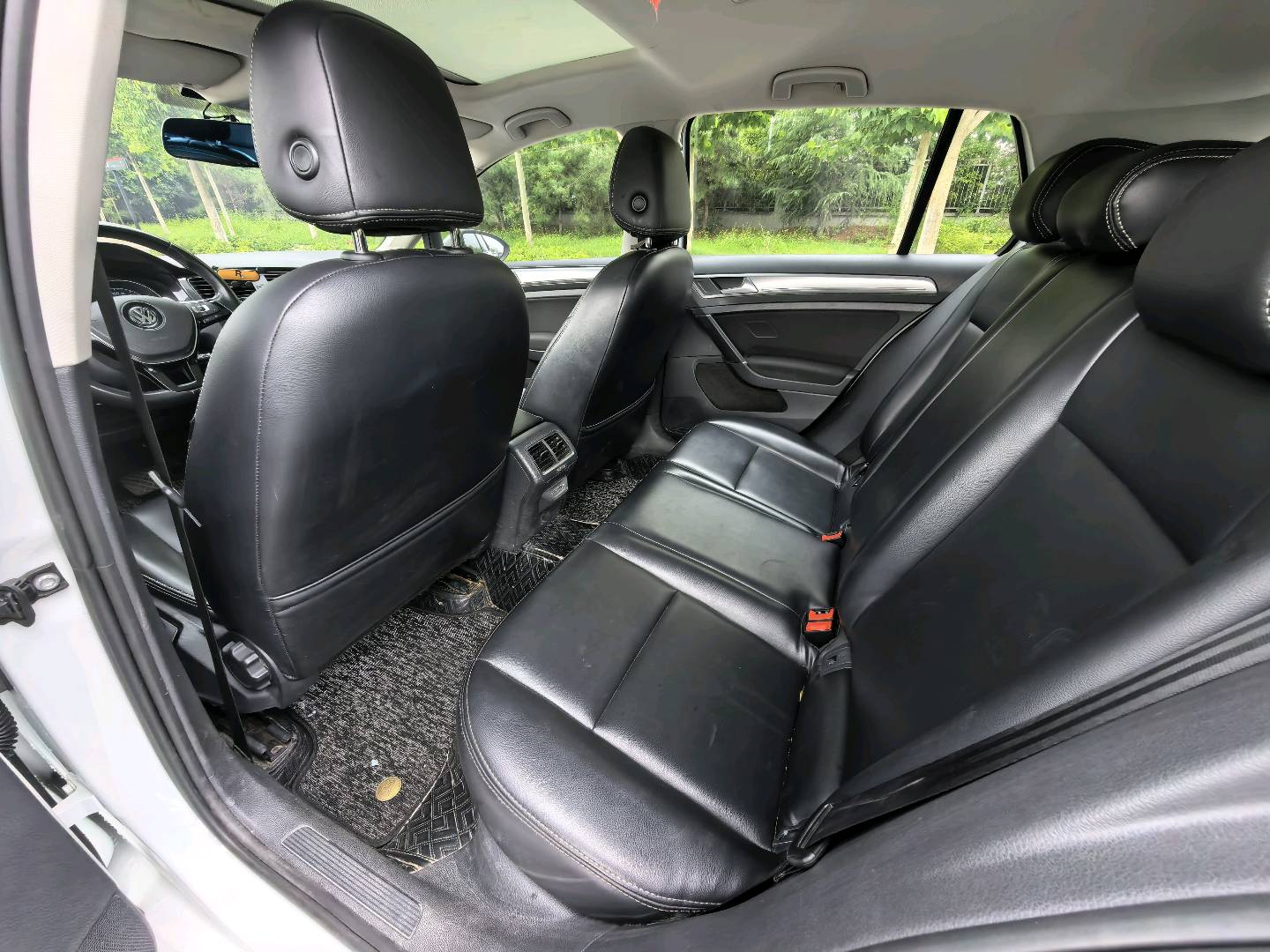 Volkswagen Golf 2019 #7 Volkswagen Golf 2019 car image #7