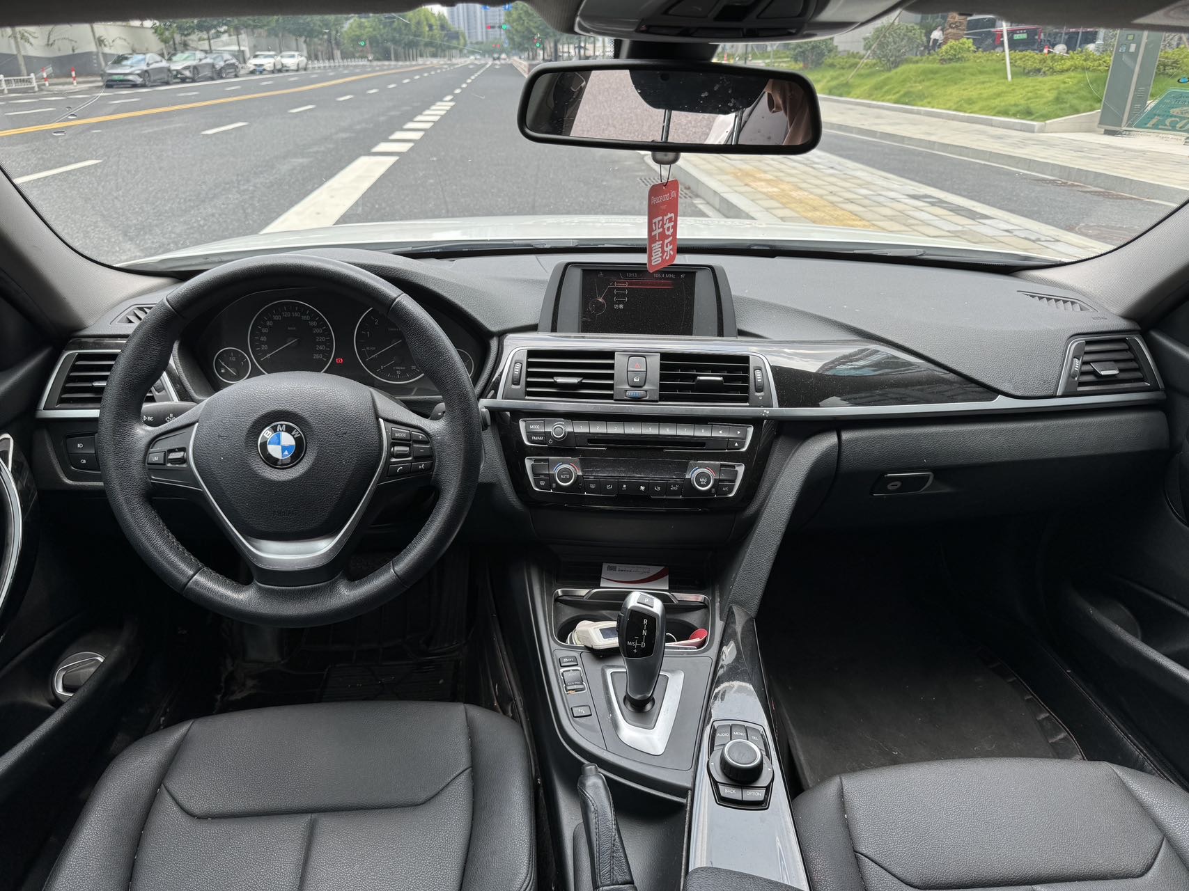 BMW 3 Series 2017 car image #7