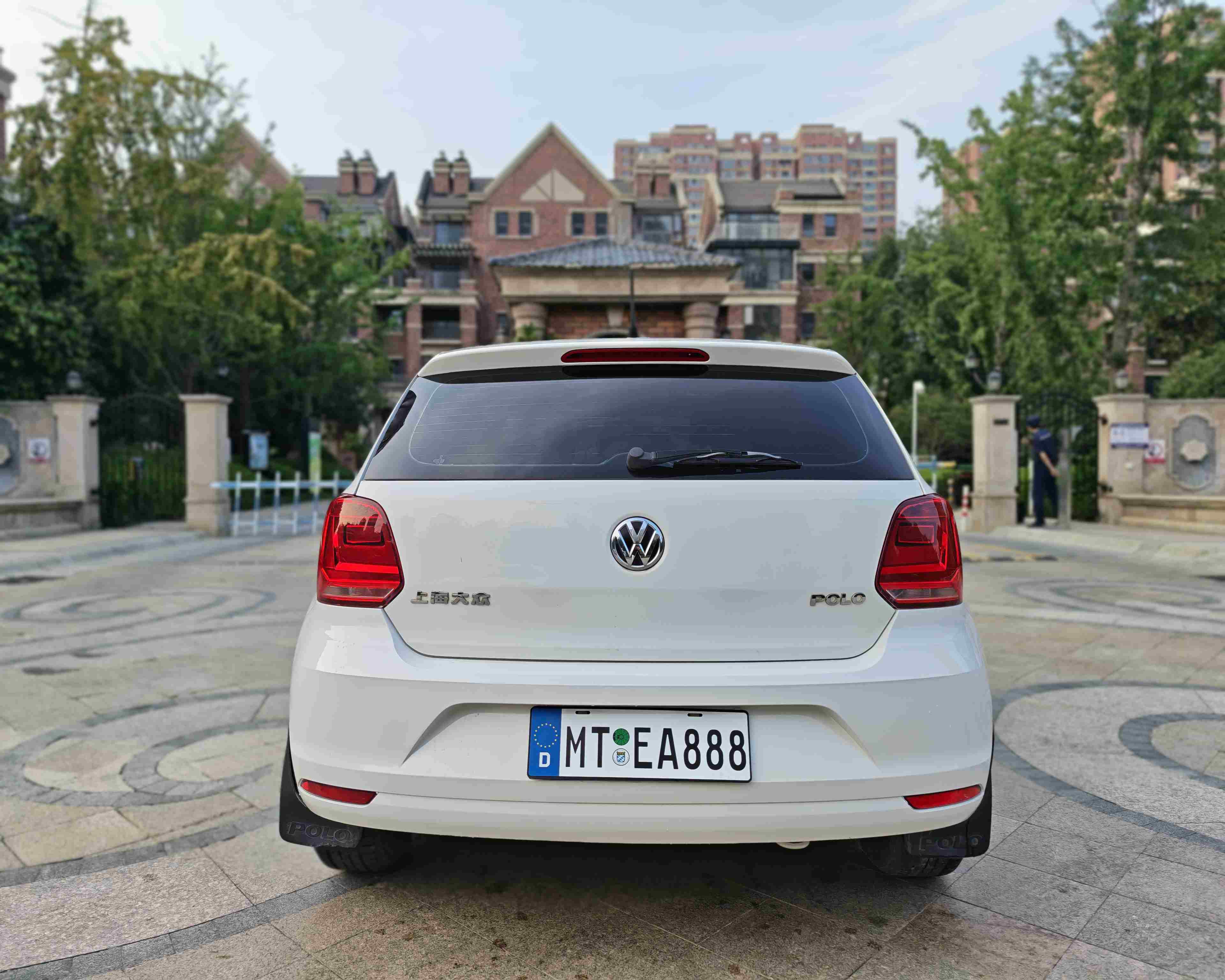 Volkswagen Polo 2014 car image #10