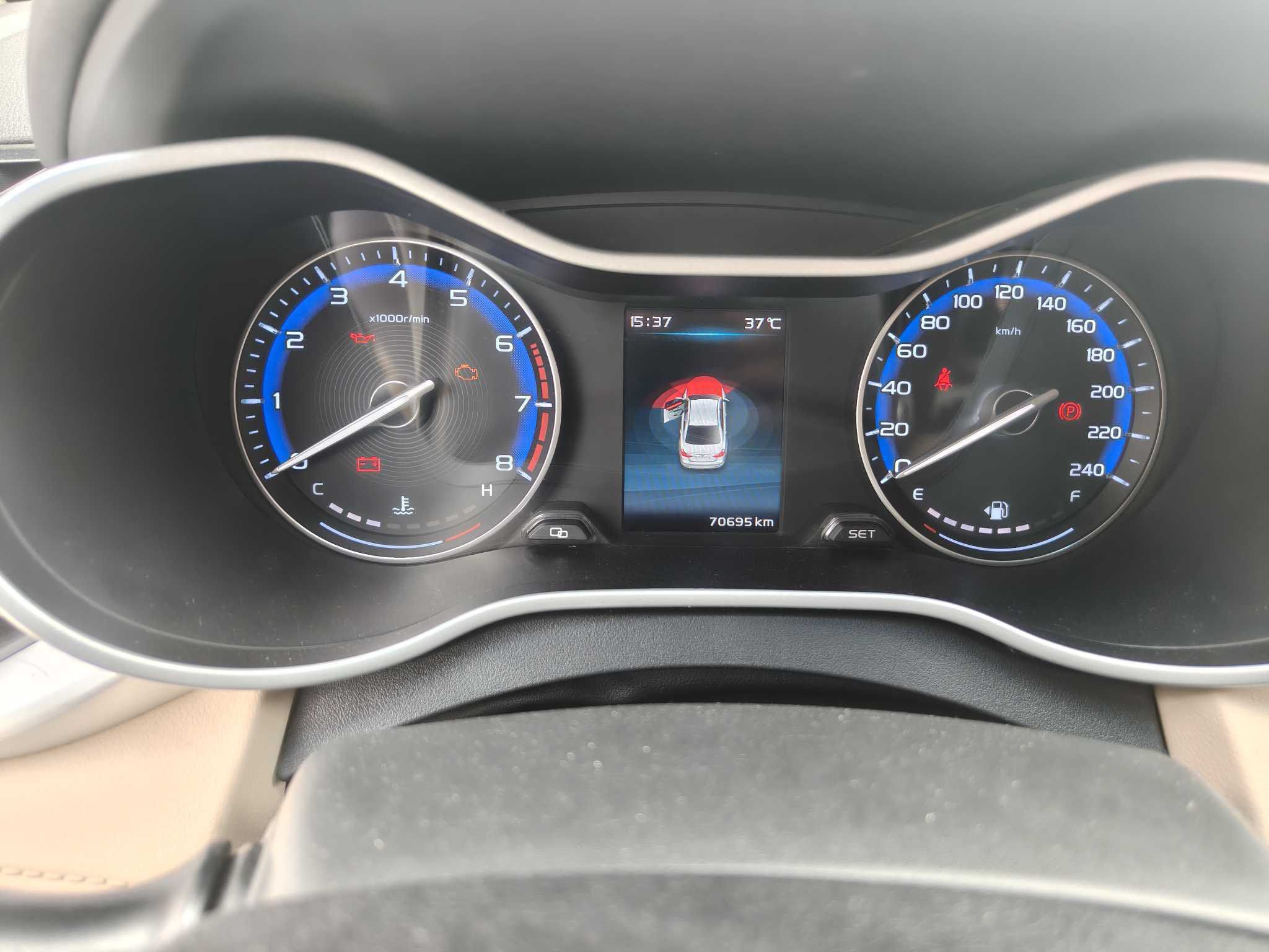 GEELY Emgrand 2019 #6 GEELY Emgrand 2019 car image #6