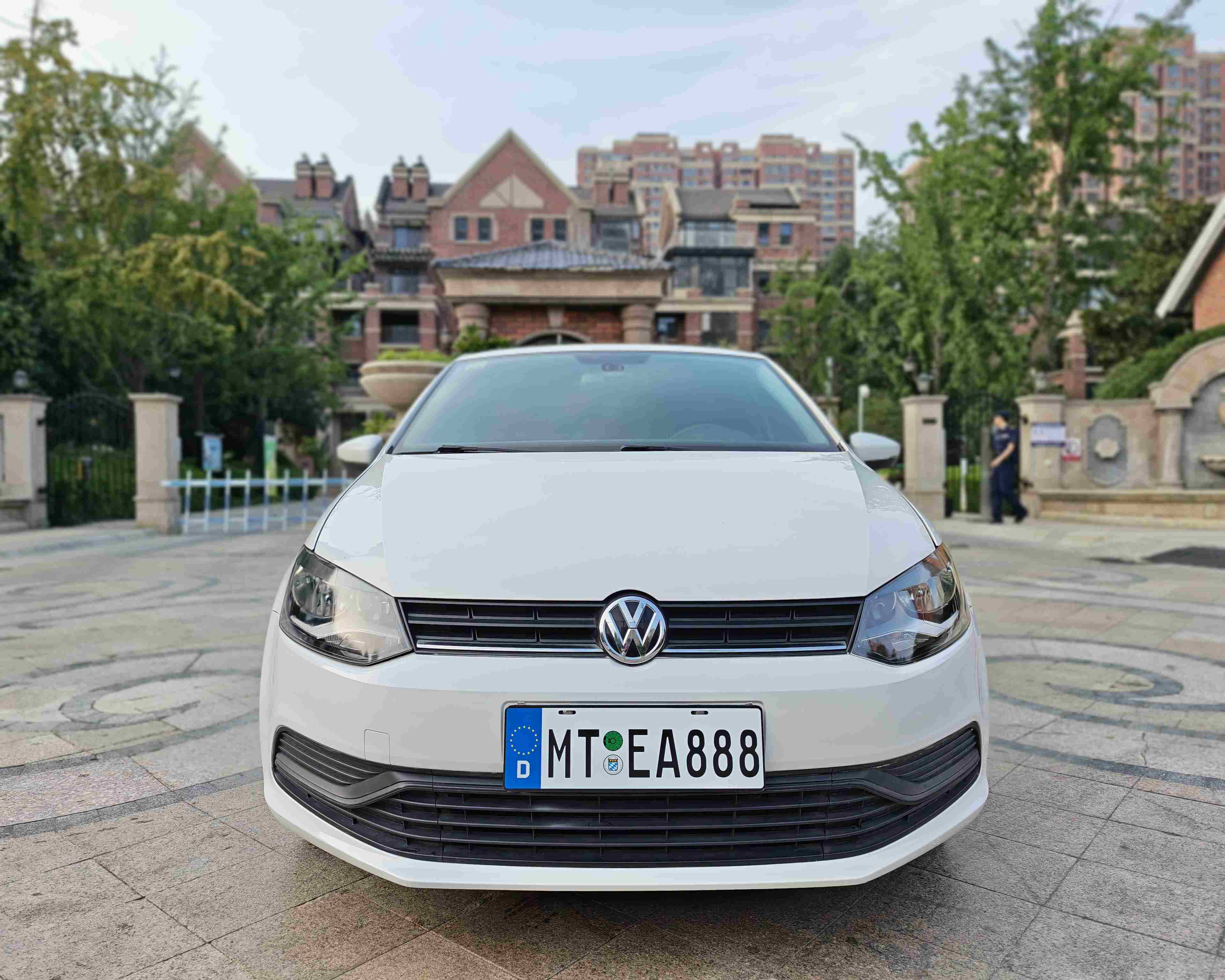 Volkswagen Polo 2014 car image #4