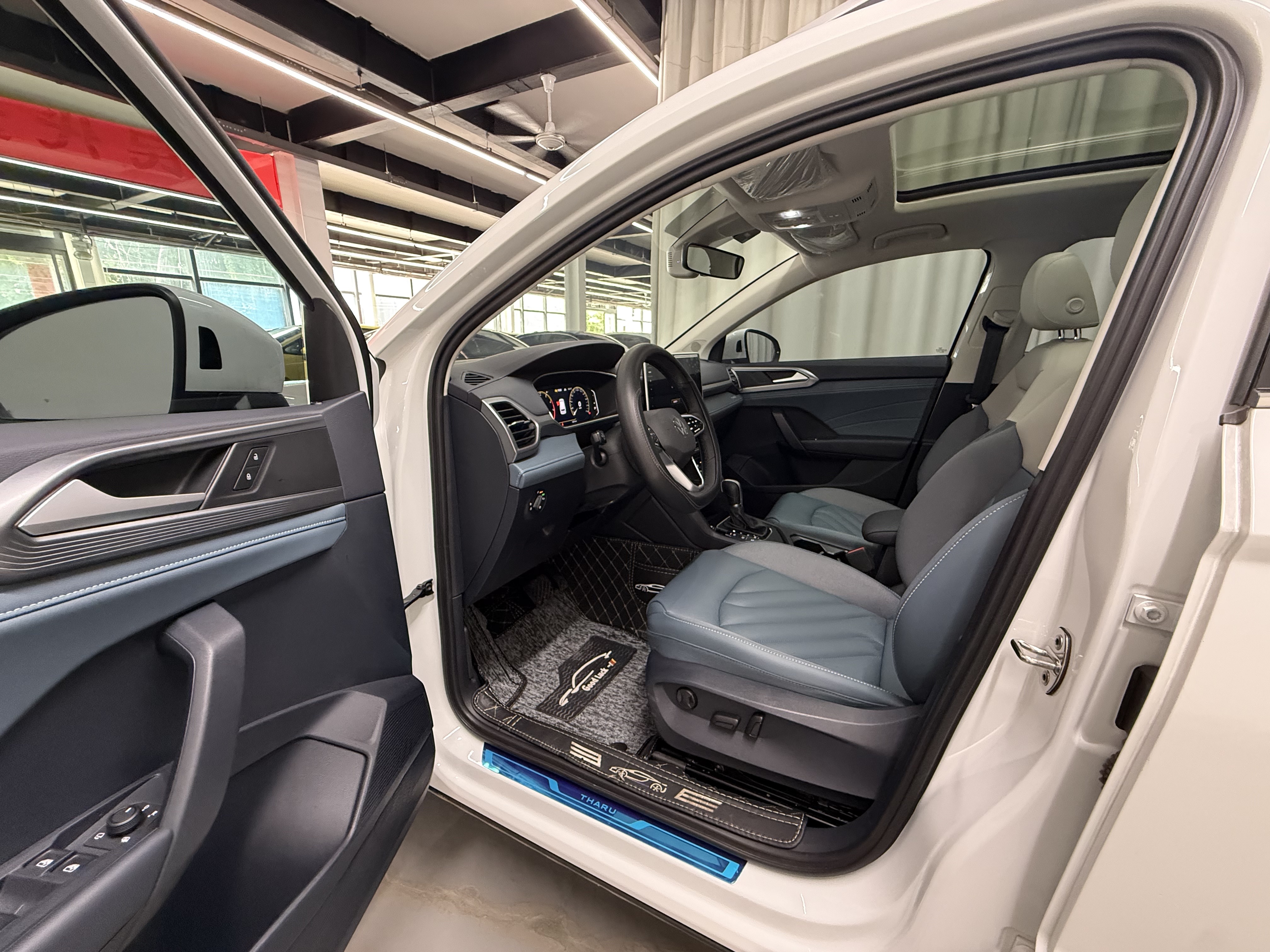 Volkswagen Tharu 2023 car image #6