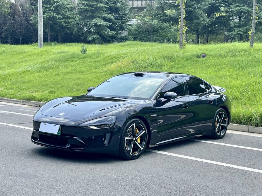 2025 car image #2